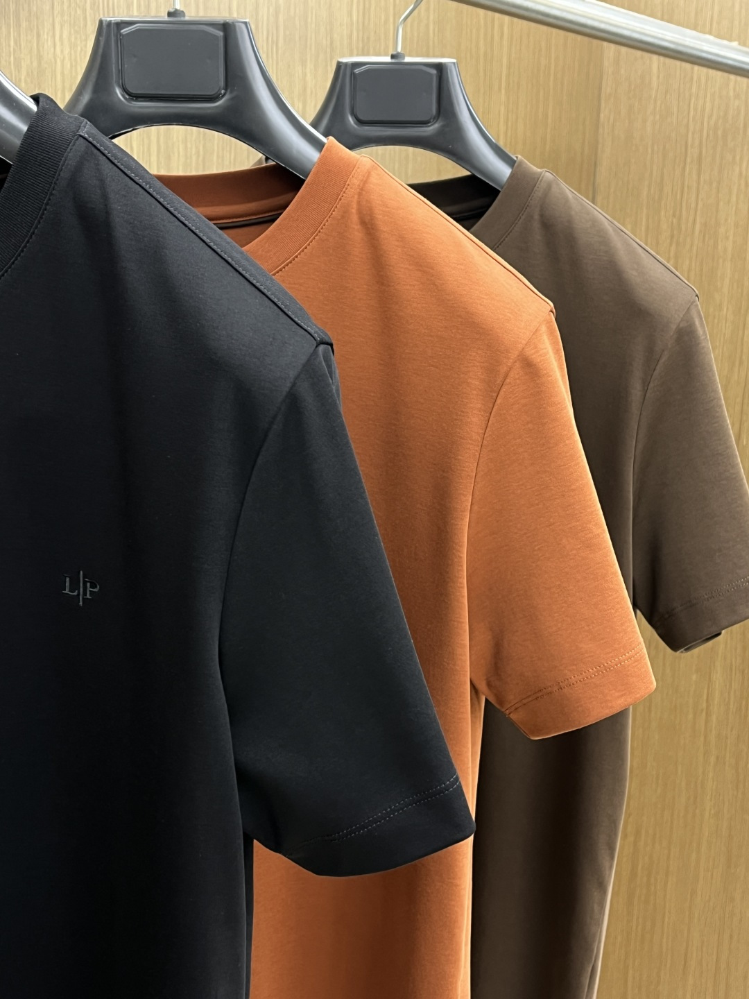 早春 Loro Piana 🔥🔥春夏新款简约休闲短袖 精选新疆长绒棉 纱线环保染色定型 面料洗水上身软软