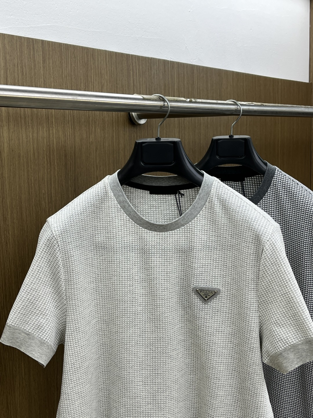 🌾 PD 🔥🔥高级定制 26ss春夏新款圆领短袖T恤 原版定制 面料选用进口珠地棉 轻薄透气 上身丝滑舒