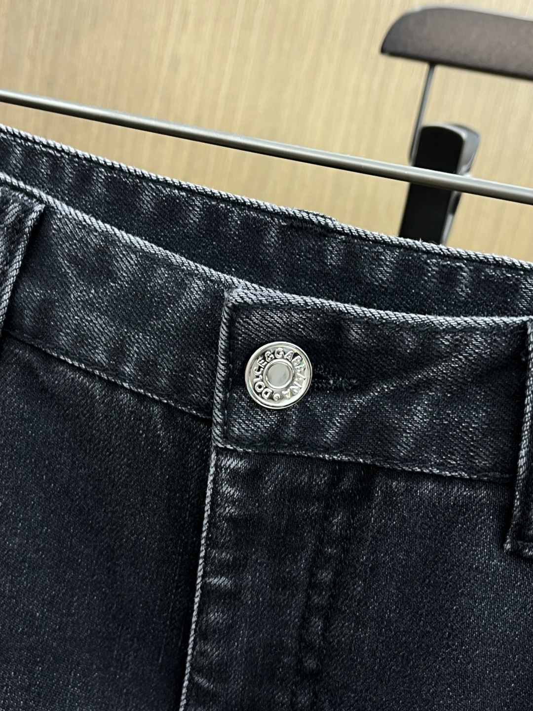 秋冬 DG 🔥🔥秋冬新品休闲牛仔裤 官网同步发售，裤身工艺设计，进口客供辅料、面料定制，代工厂出品免检！