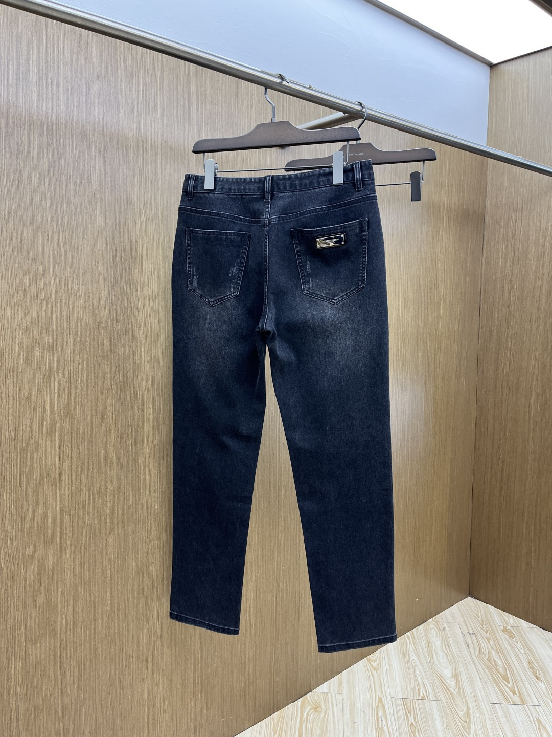 秋冬 DG 🔥🔥秋冬新品休闲牛仔裤 官网同步发售，裤身工艺设计，进口客供辅料、面料定制，代工厂出品免检！