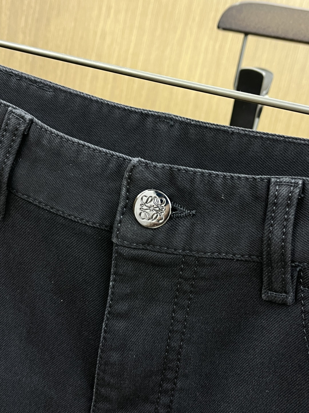 秋冬 Loe 🔥🔥秋冬新品休闲牛仔裤 官网同步发售，裤身工艺设计，进口客供辅料、面料定制，代工厂出品免检