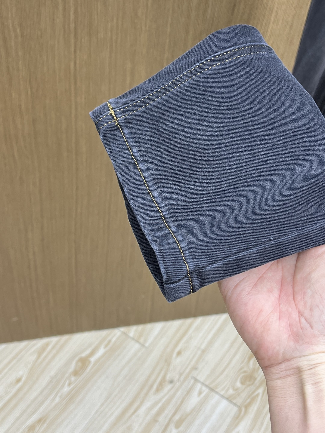 秋冬 Guc 🔥🔥秋冬新品休闲牛仔裤 官网同步发售，裤身工艺设计，进口客供辅料、面料定制，代工厂出品免检