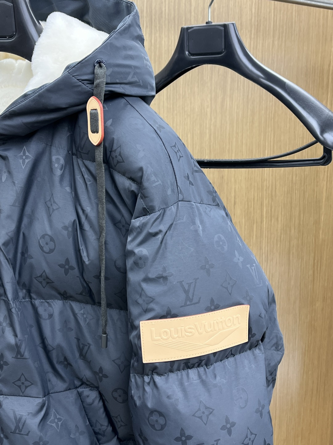 秋冬羽绒 LV 🔥🔥高端定制 25FW秋冬新款原单连帽羽绒服外套 官网同步售卖 ✨爆款 渠道货 高端定制