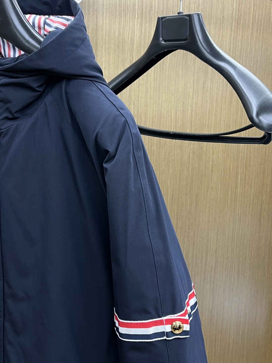 秋冬羽绒 TB 秋冬新款羽绒服 原版1:1订制五金配件全进口原版定制 欢迎专柜对比 绝对的高品质 采用9