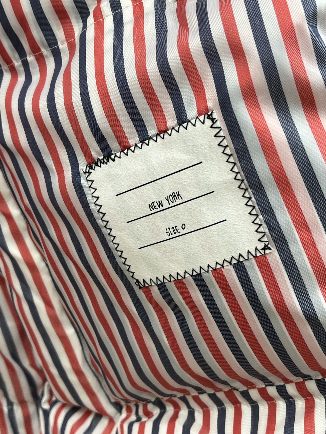 秋冬羽绒 TB 秋冬新款羽绒服 原版1:1订制五金配件全进口原版定制 欢迎专柜对比 绝对的高品质 采用9