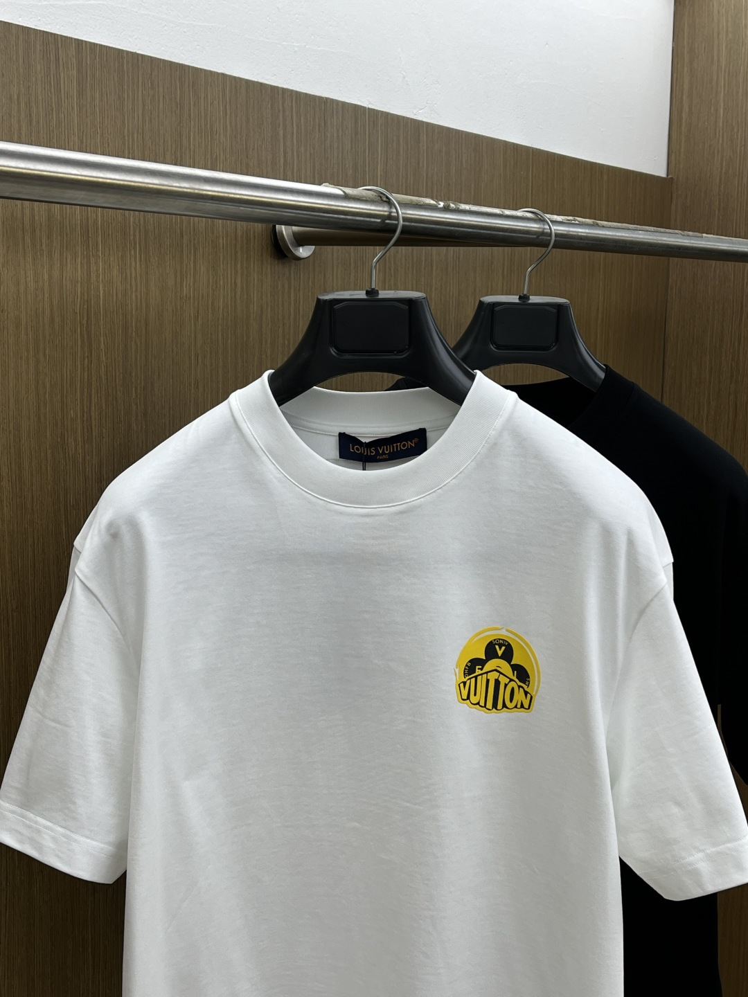早春 LV 🔥🔥高级定制 2026春夏 · 高阶定制T恤】特别推荐系列 定制面料：秘鲁进口匹马棉 × 顶