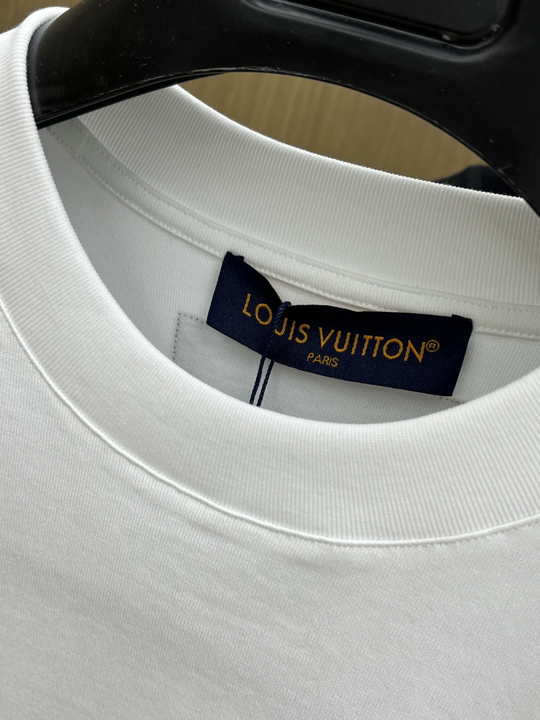 早春 LV 🔥🔥高级定制 2026春夏 · 高阶定制T恤】特别推荐系列 定制面料：秘鲁进口匹马棉 × 顶
