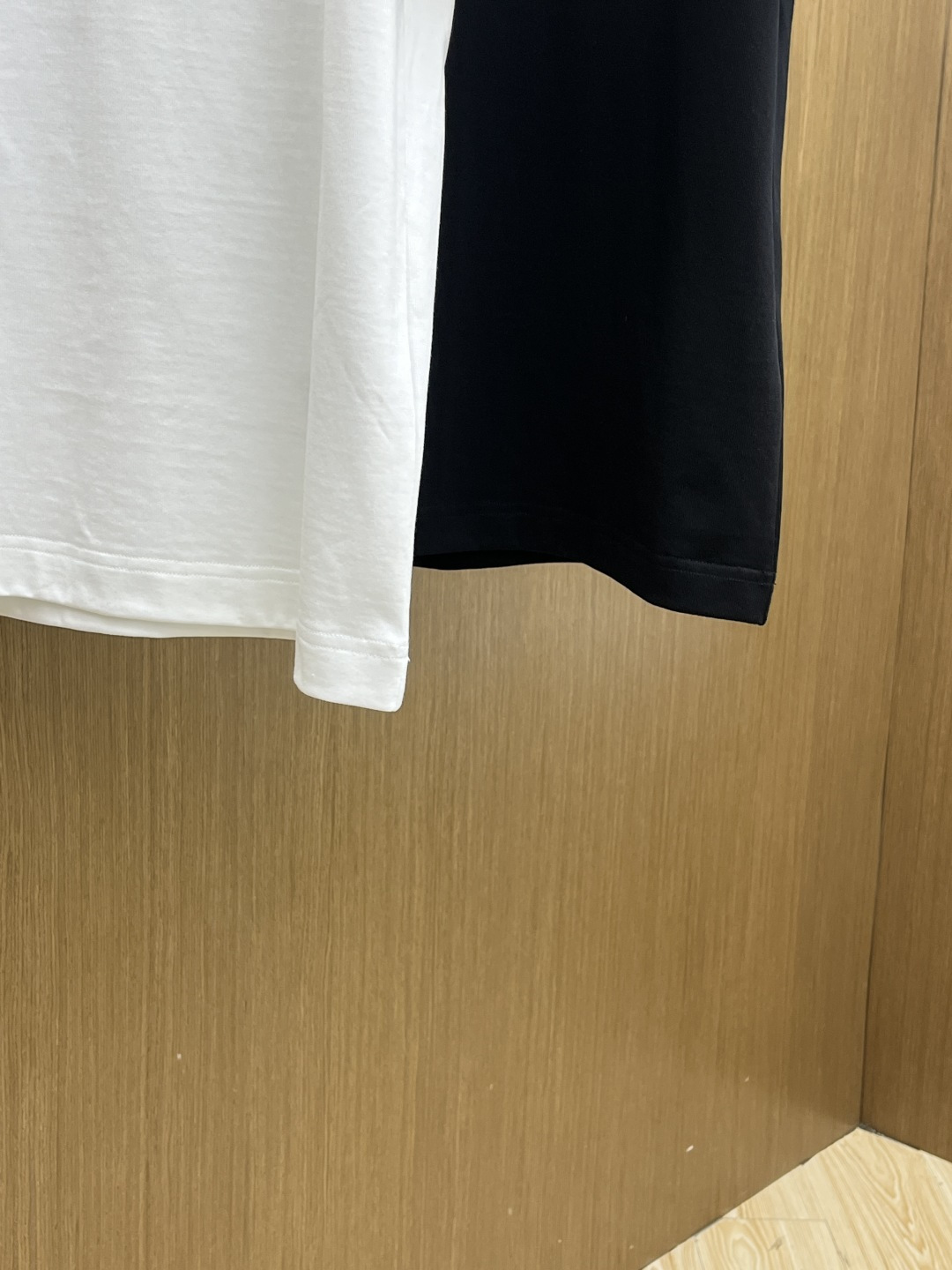 早春 LV 🔥🔥高级定制 2026春夏 · 高阶定制T恤】特别推荐系列 定制面料：秘鲁进口匹马棉 × 顶