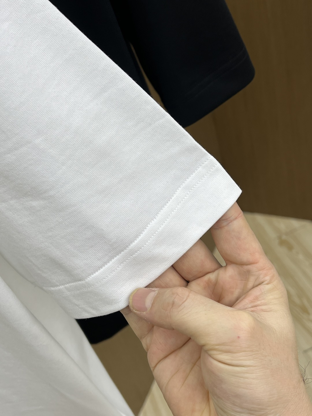 早春 LV 🔥🔥高级定制 2026春夏 · 高阶定制T恤】特别推荐系列 定制面料：秘鲁进口匹马棉 × 顶