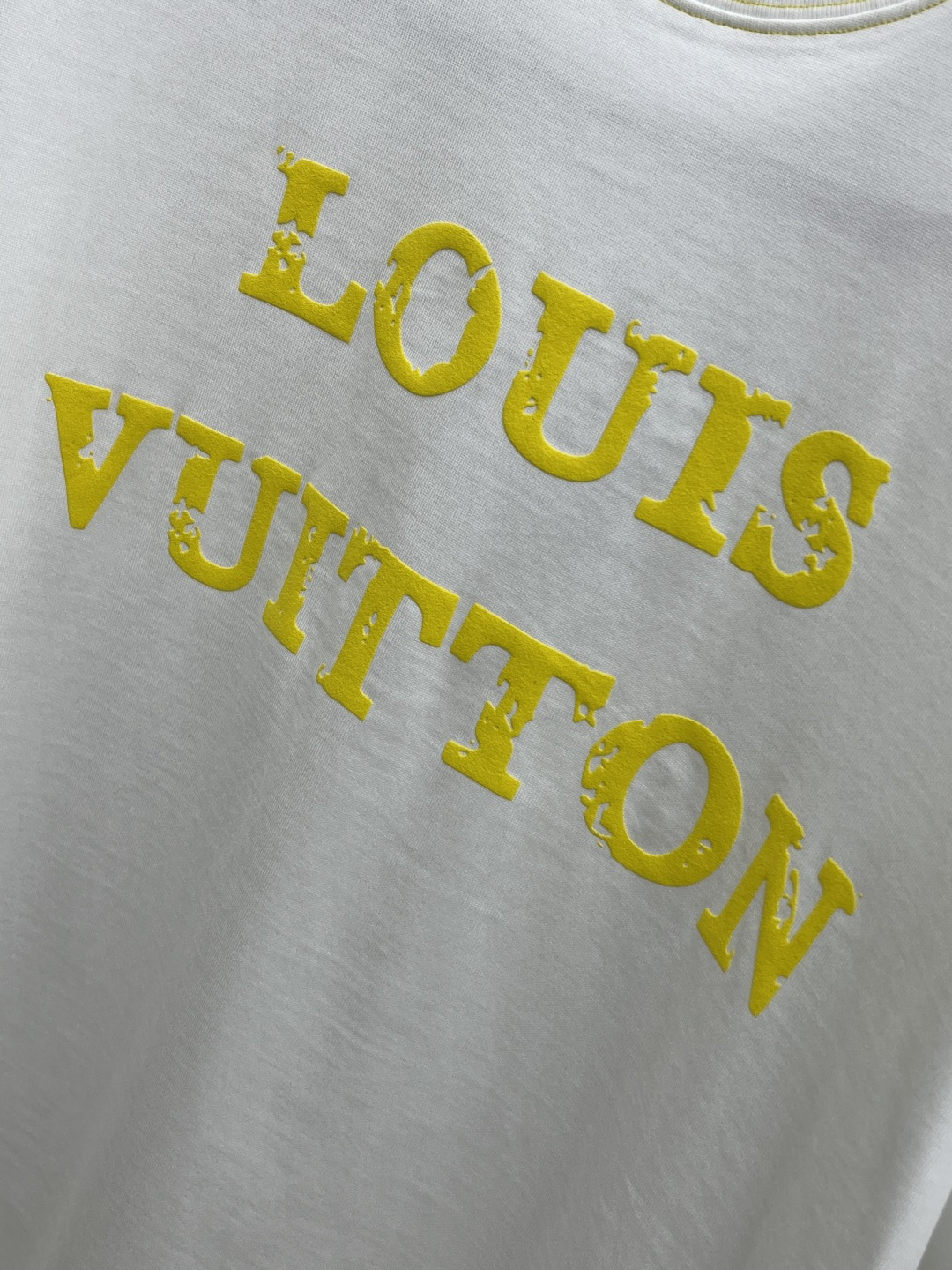 早春 LV 🔥🔥高级定制 2026春夏 · 高阶定制T恤】特别推荐系列 定制面料：秘鲁进口匹马棉 × 顶