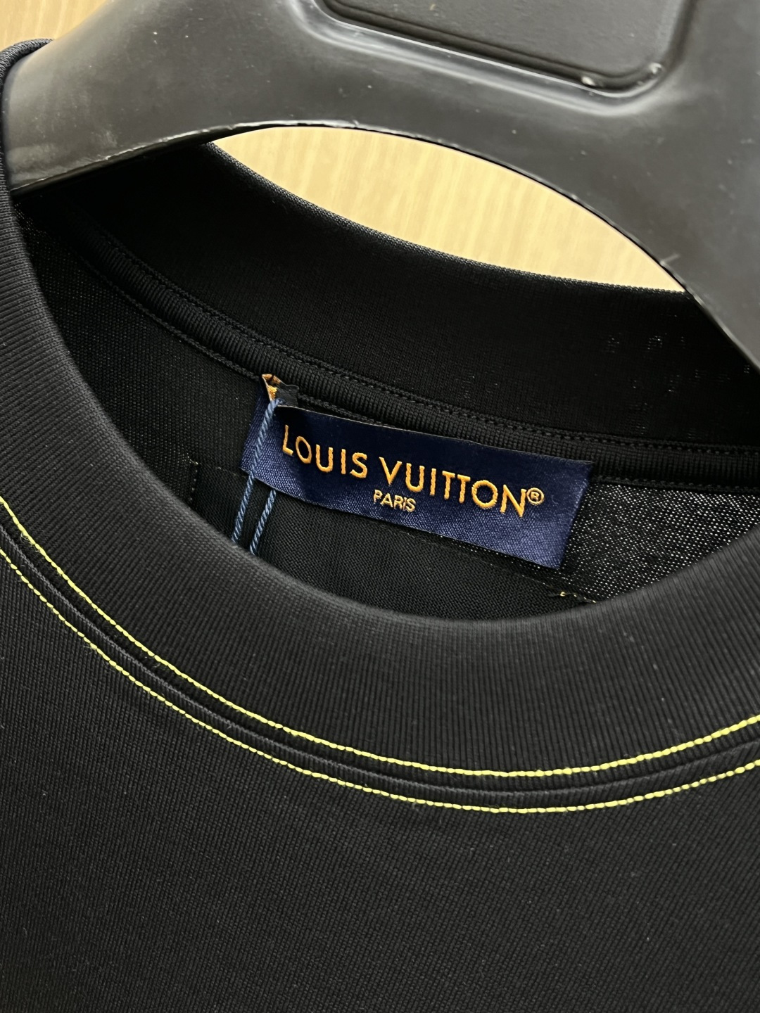 早春 LV 🔥🔥高级定制 2026春夏 · 高阶定制T恤】特别推荐系列 定制面料：秘鲁进口匹马棉 × 顶