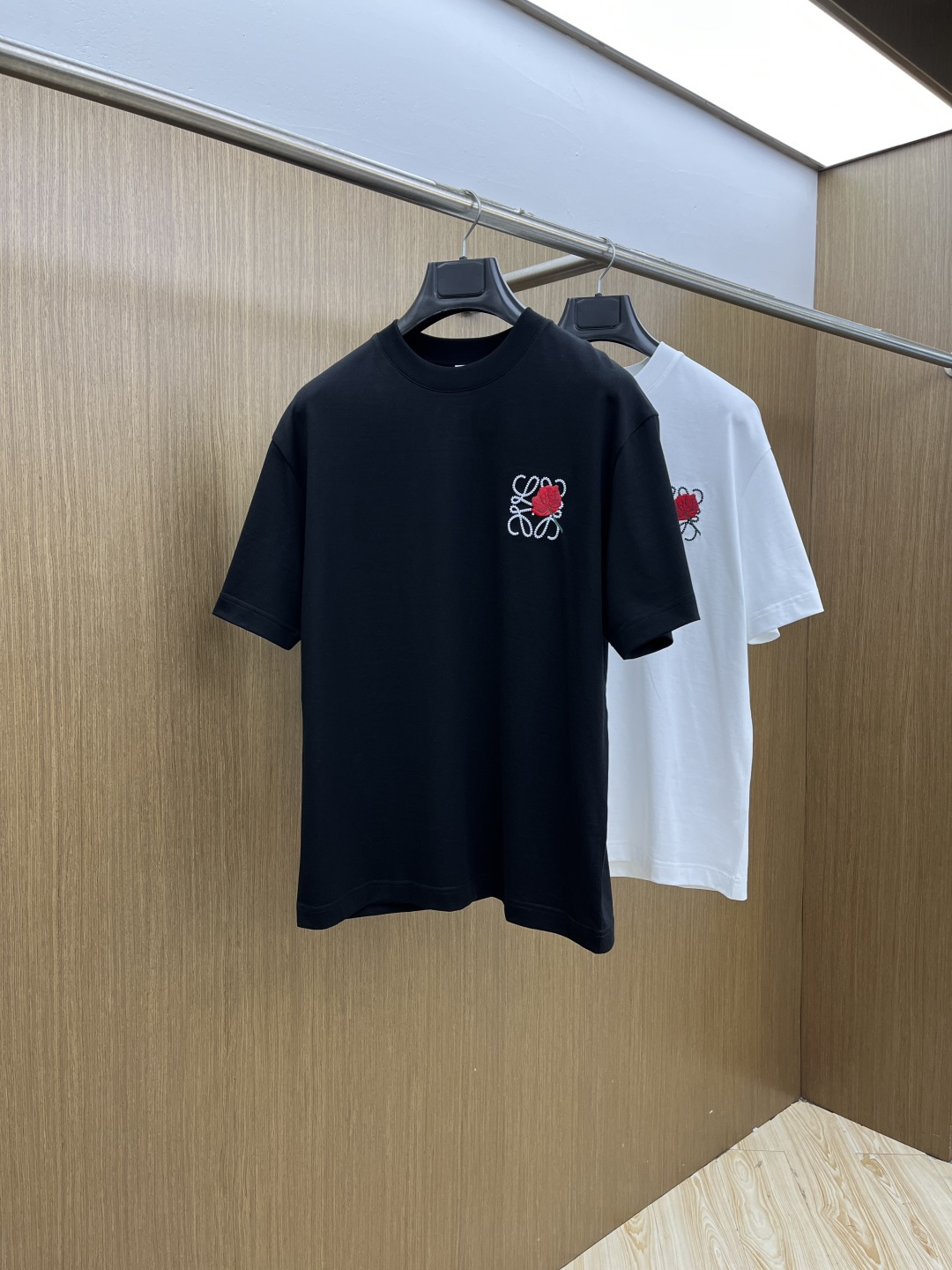 早春 LOE 🔥🔥高级定制 2026春夏 · 高阶定制T恤】特别推荐系列 定制面料：秘鲁进口匹马棉 × 