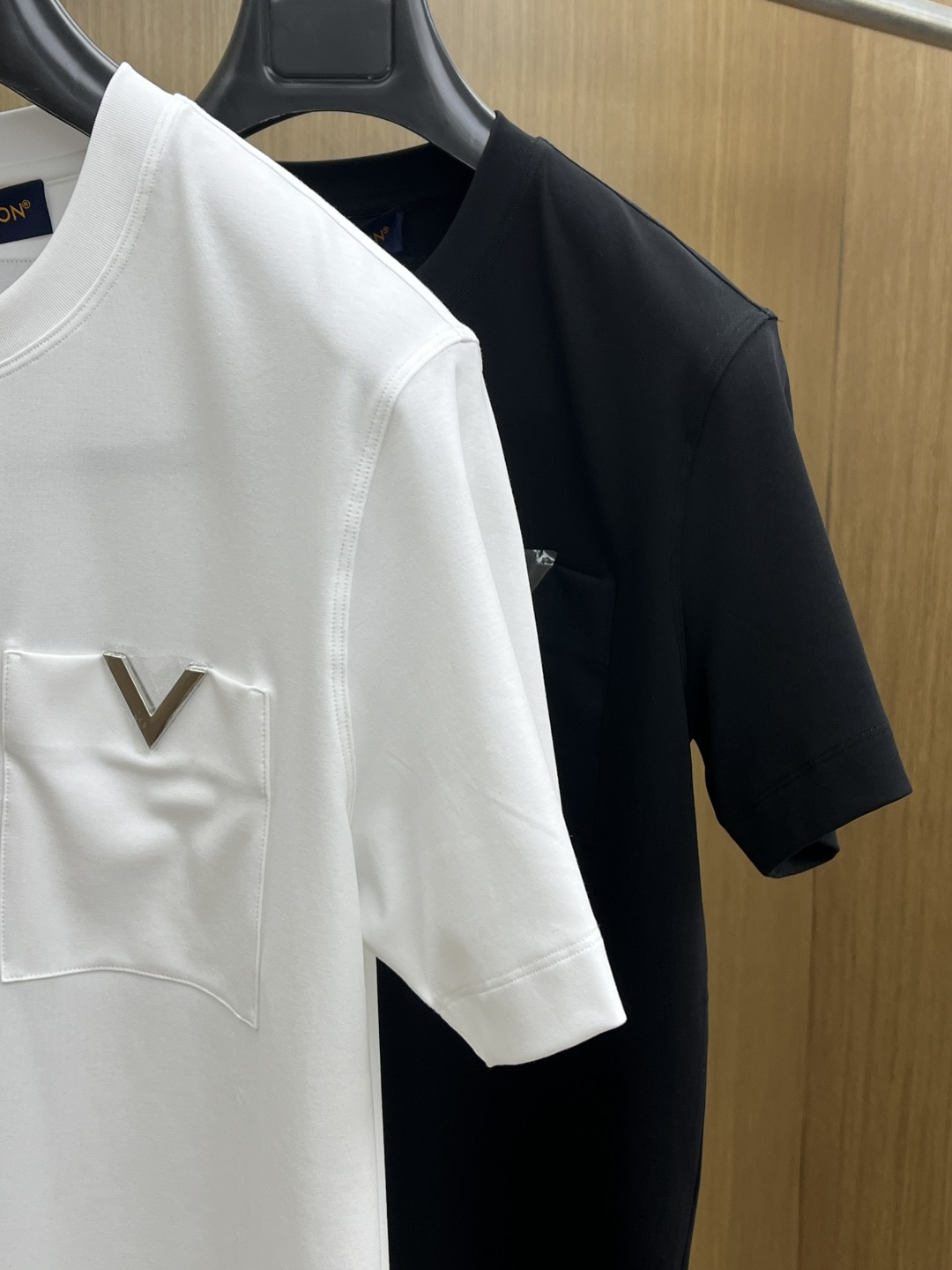 早春 LV 🔥🔥高级定制 2026春夏新款首发专柜最新款短袖圆领T恤 高端订制 设计前卫时尚！品牌log