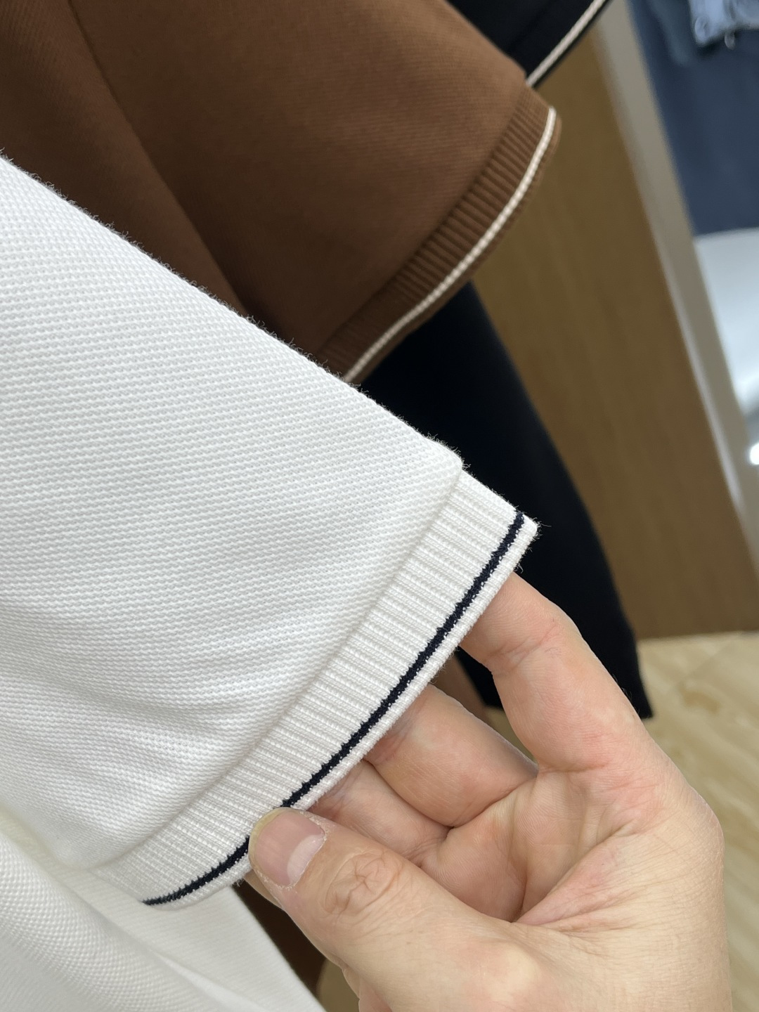 早春 Loro Piana 🔥🔥早春新款男士标识短袖Polo衫，延续经典商务休闲翻领POLO恤.该款Po