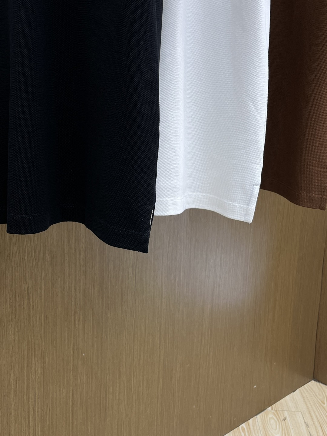 早春 Loro Piana 🔥🔥早春新款男士标识短袖Polo衫，延续经典商务休闲翻领POLO恤.该款Po