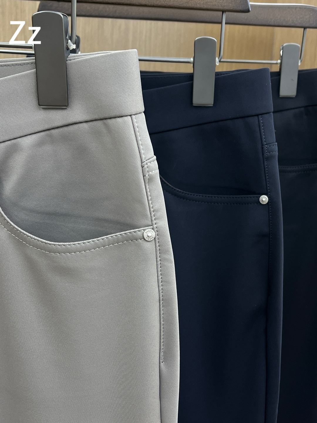 支持年后 秋冬 ZZ 🔥🔥秋冬新品休闲裤 官网同步发售，裤身工艺设计，进口客供辅料、面料定制，代工厂出品