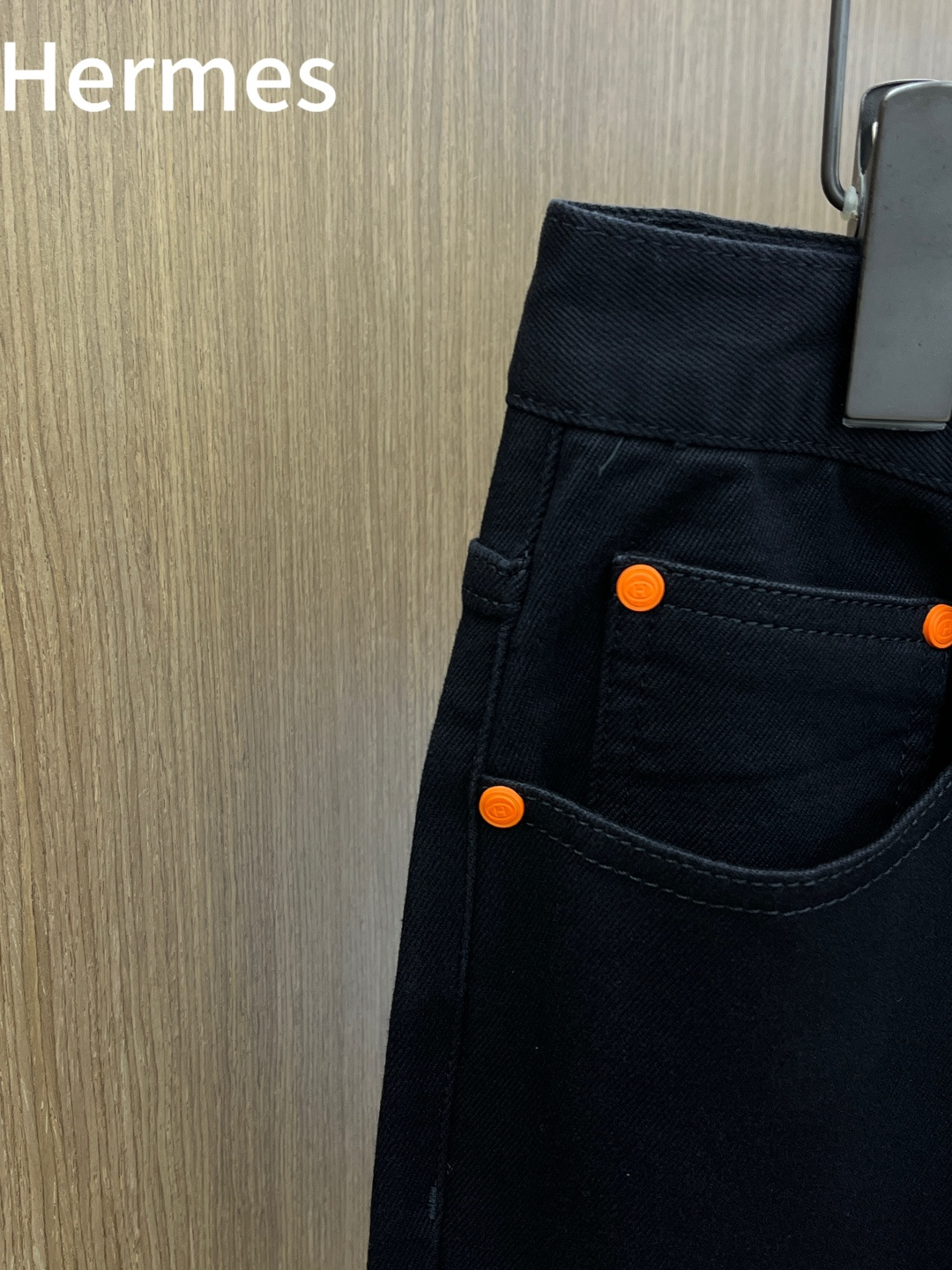 秋冬 HER 🔥🔥秋冬新品休闲牛仔裤 官网同步发售，裤身工艺设计，进口客供辅料、面料定制，代工厂出品免检