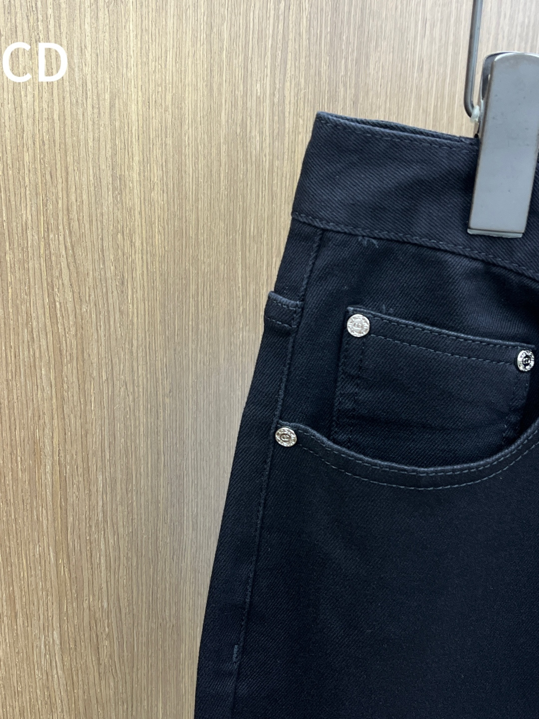 秋冬 CD 🔥🔥秋冬新品休闲牛仔裤 官网同步发售，裤身工艺设计，进口客供辅料、面料定制，代工厂出品免检！