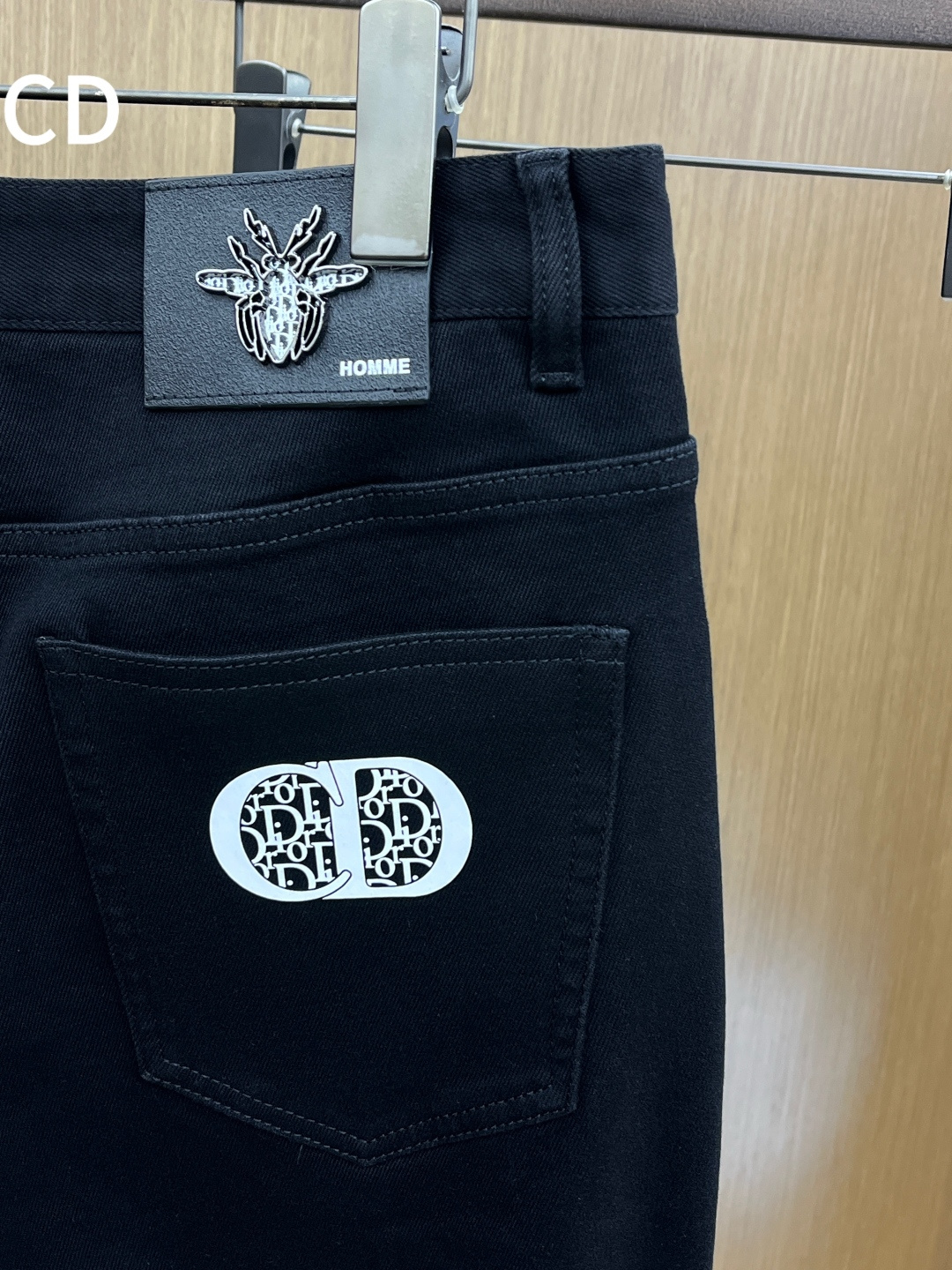 秋冬 CD 🔥🔥秋冬新品休闲牛仔裤 官网同步发售，裤身工艺设计，进口客供辅料、面料定制，代工厂出品免检！