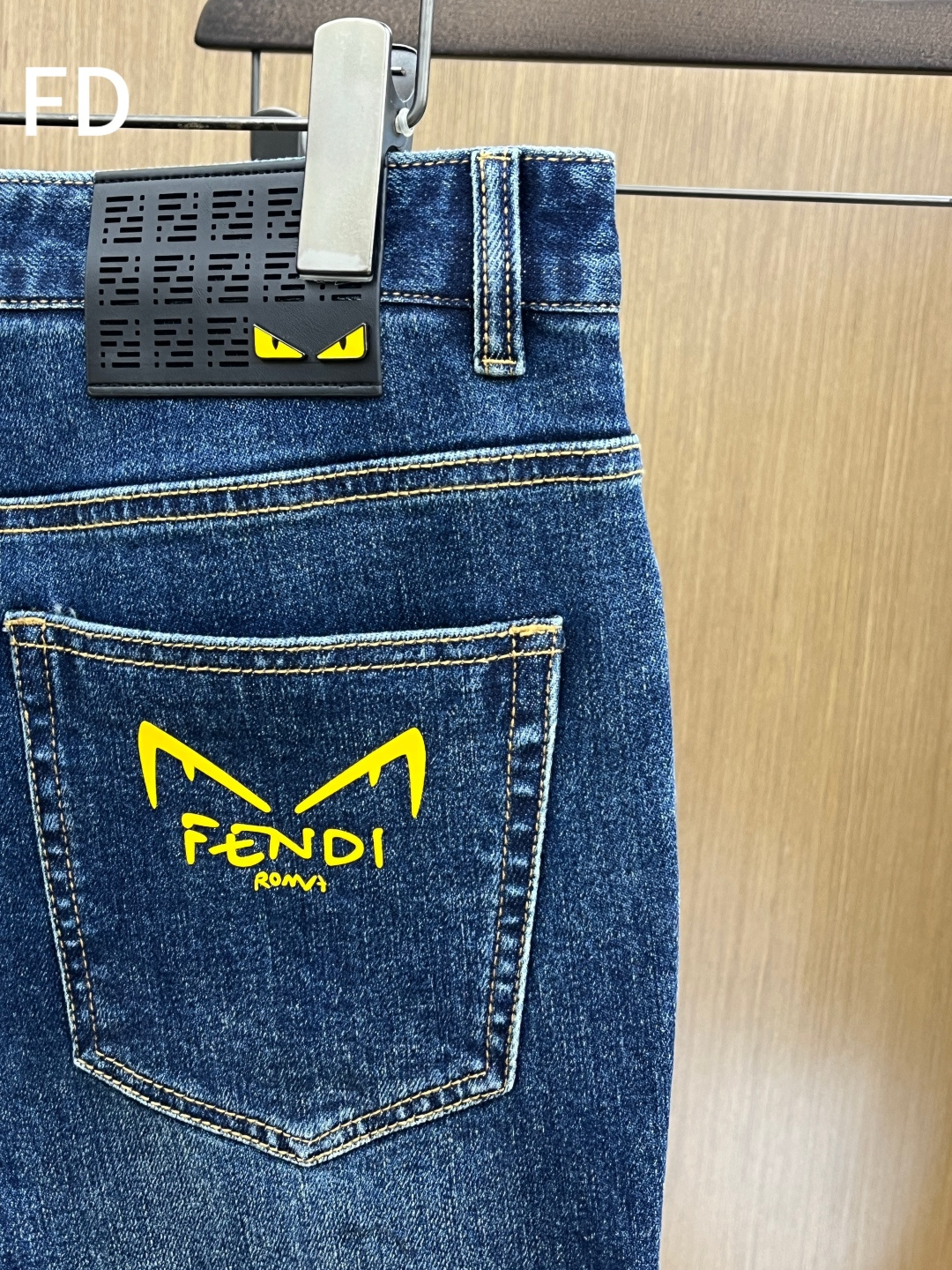 秋冬 FD 🔥🔥秋冬新品休闲牛仔裤 官网同步发售，裤身工艺设计，进口客供辅料、面料定制，代工厂出品免检！
