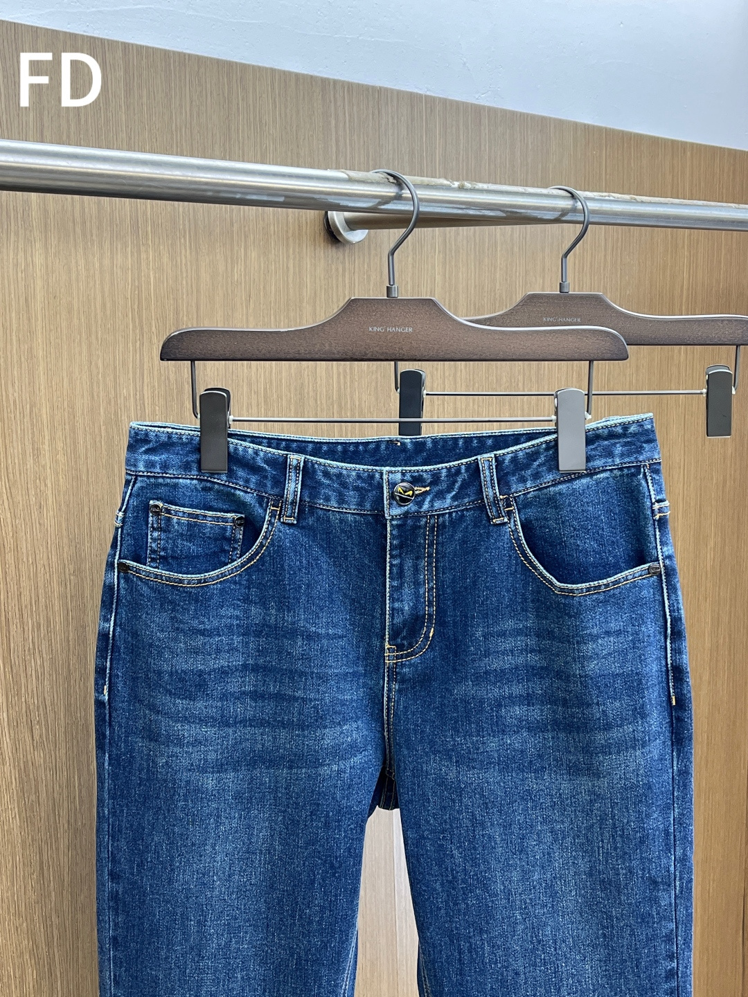 秋冬 FD 🔥🔥秋冬新品休闲牛仔裤 官网同步发售，裤身工艺设计，进口客供辅料、面料定制，代工厂出品免检！