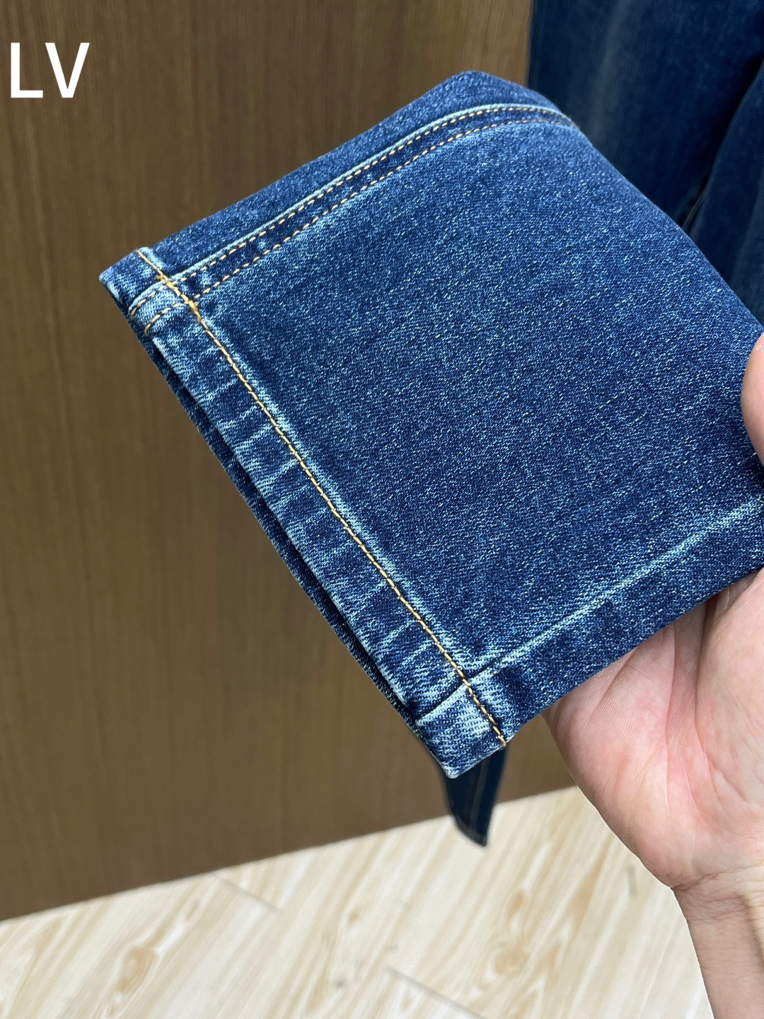 秋冬 LV 🔥🔥秋冬新品休闲牛仔裤 官网同步发售，裤身工艺设计，进口客供辅料、面料定制，代工厂出品免检！