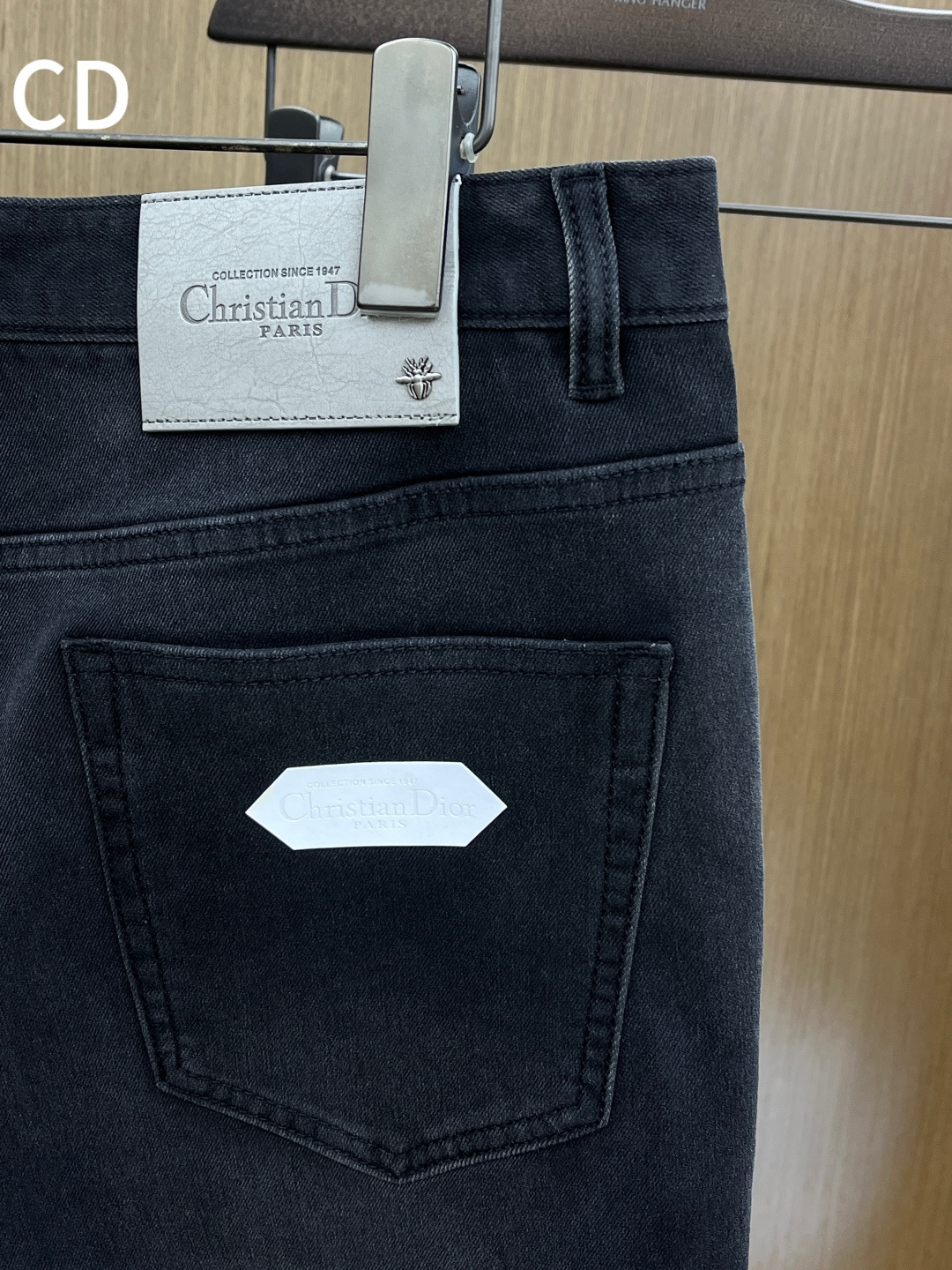 秋冬 CD 🔥🔥秋冬新品休闲牛仔裤 官网同步发售，裤身工艺设计，进口客供辅料、面料定制，代工厂出品免检！