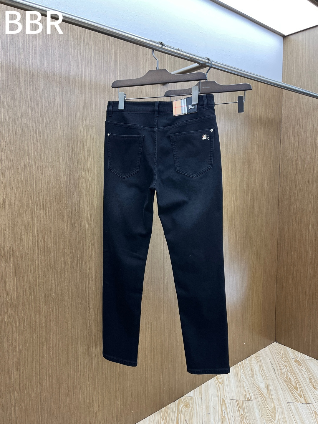 秋冬 BBR 🔥🔥秋冬新品休闲牛仔裤 官网同步发售，裤身工艺设计，进口客供辅料、面料定制，代工厂出品免检