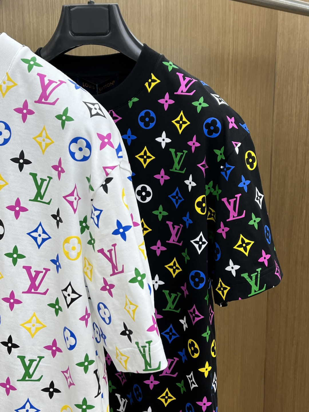 早春 LV🔥🔥高级定制 2026春夏 · 高阶定制T恤】特别推荐系列 定制面料：秘鲁进口匹马棉 × 顶级