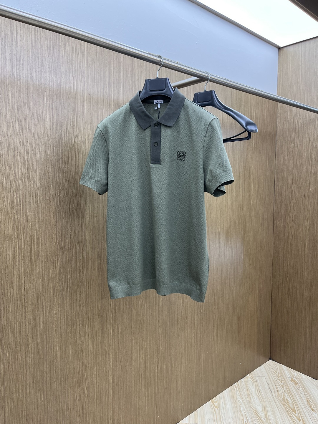 🌾 LOE 🔥🔥高级定制 26ss春夏新款翻领POLO短袖T恤 原版定制 面料选用进口珠地棉 轻薄透气 