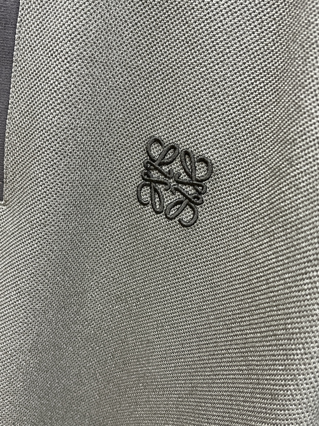 🌾 LOE 🔥🔥高级定制 26ss春夏新款翻领POLO短袖T恤 原版定制 面料选用进口珠地棉 轻薄透气 