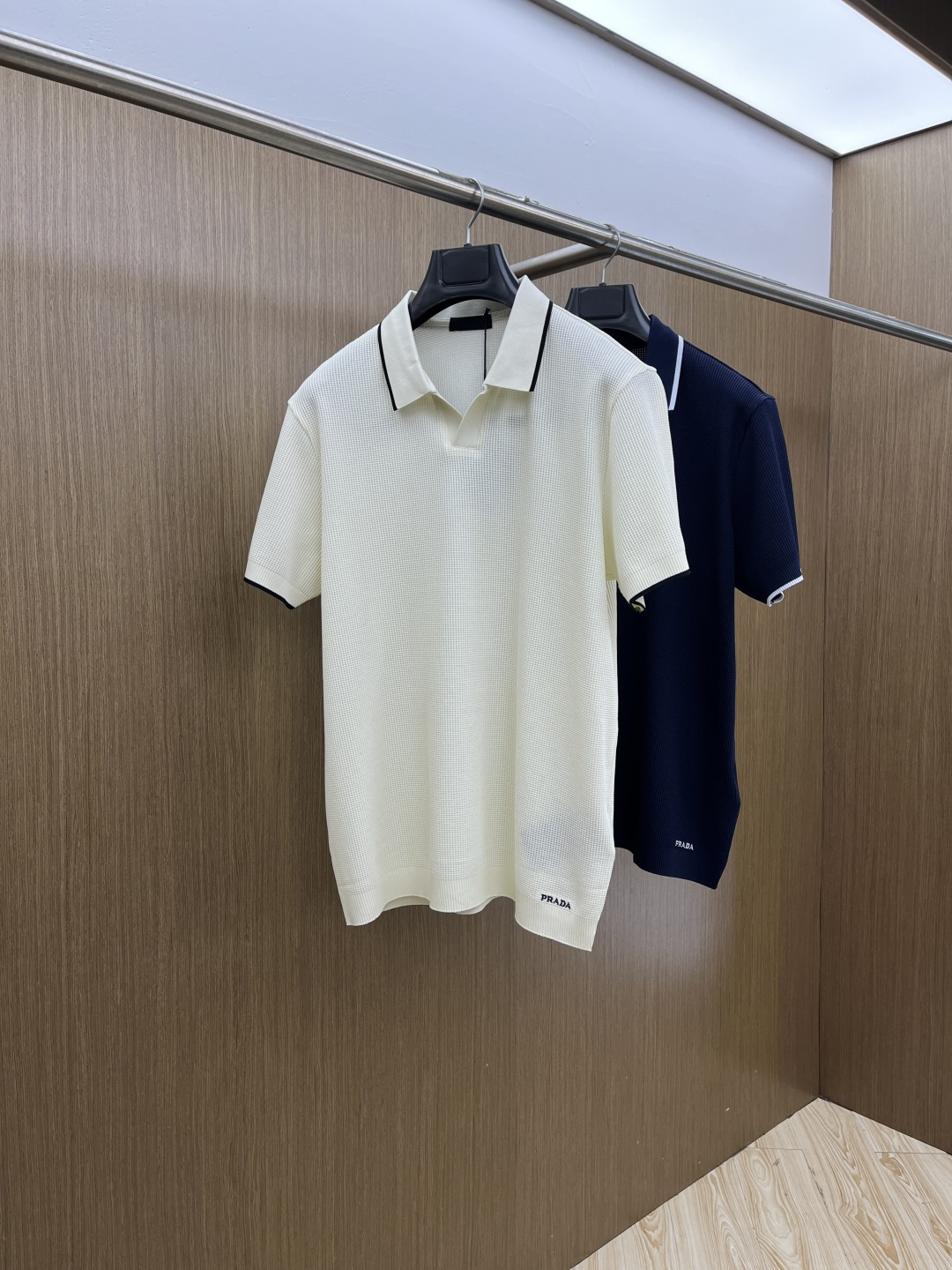 🌾 PD 🔥🔥高级定制 26ss春夏新款翻领POLO短袖T恤 原版定制 面料选用进口珠地棉 轻薄透气 上