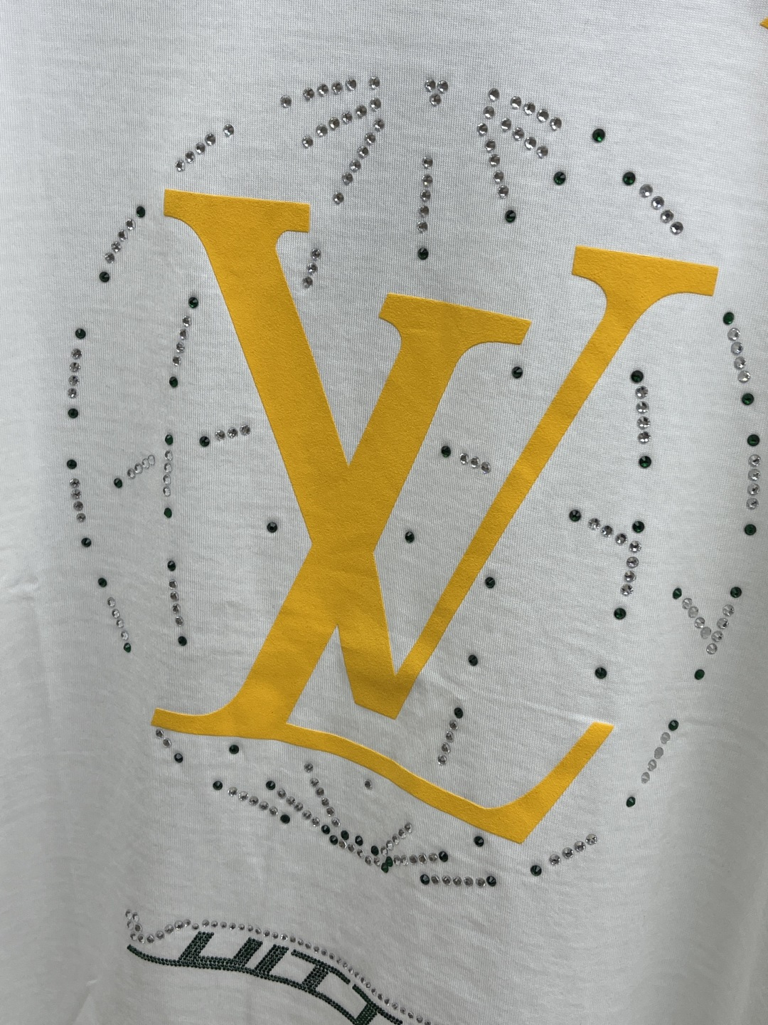 早春 LV 🔥🔥高级定制 2026春夏新款首发专柜最新款短袖圆领T恤 高端订制 设计前卫时尚！品牌log