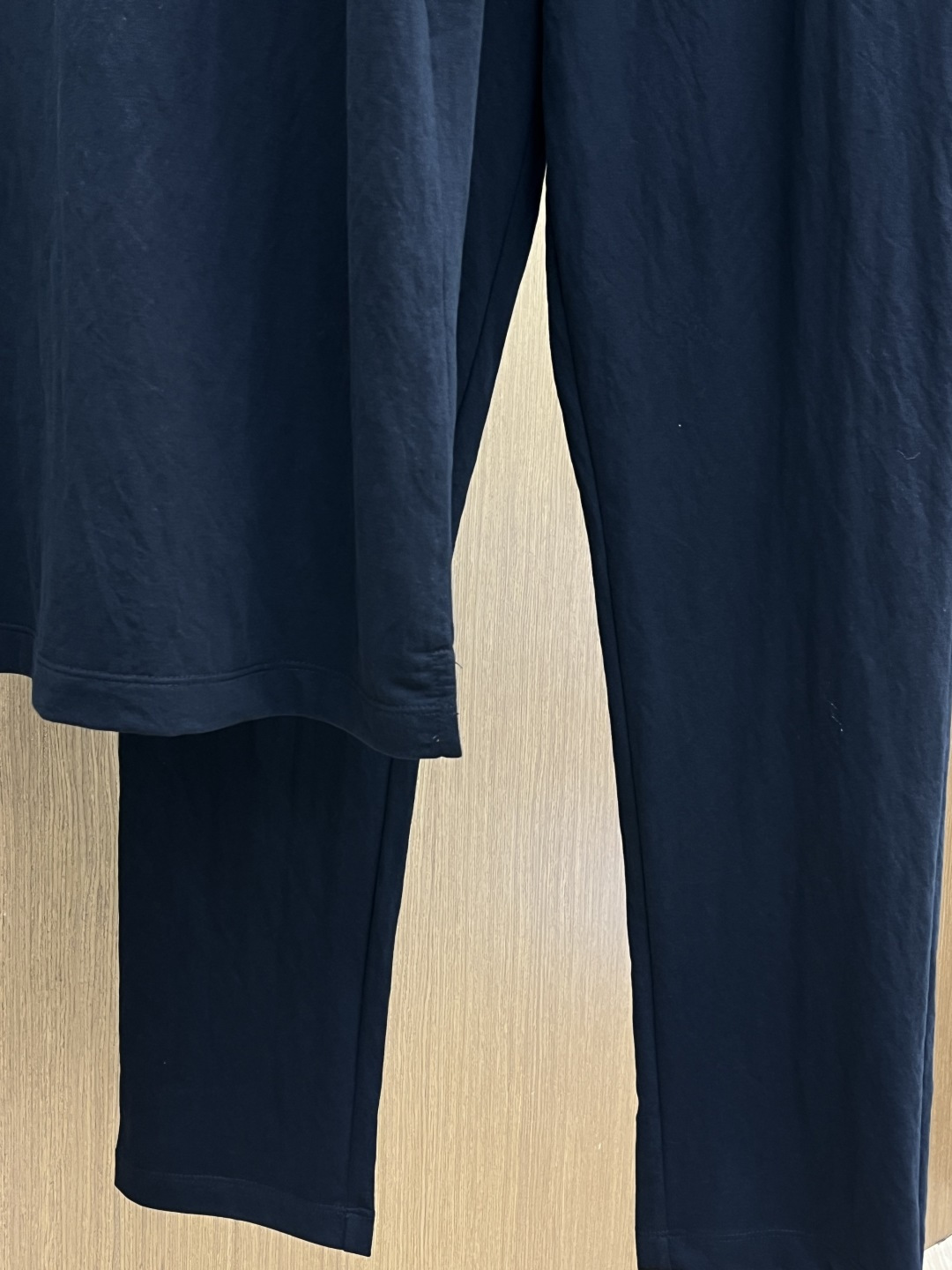 早春/套 Zz 🔥🔥春夏新款简约休闲套装 精选新疆长绒棉 纱线环保染色定型 面料洗水上身软软舒适 多元化