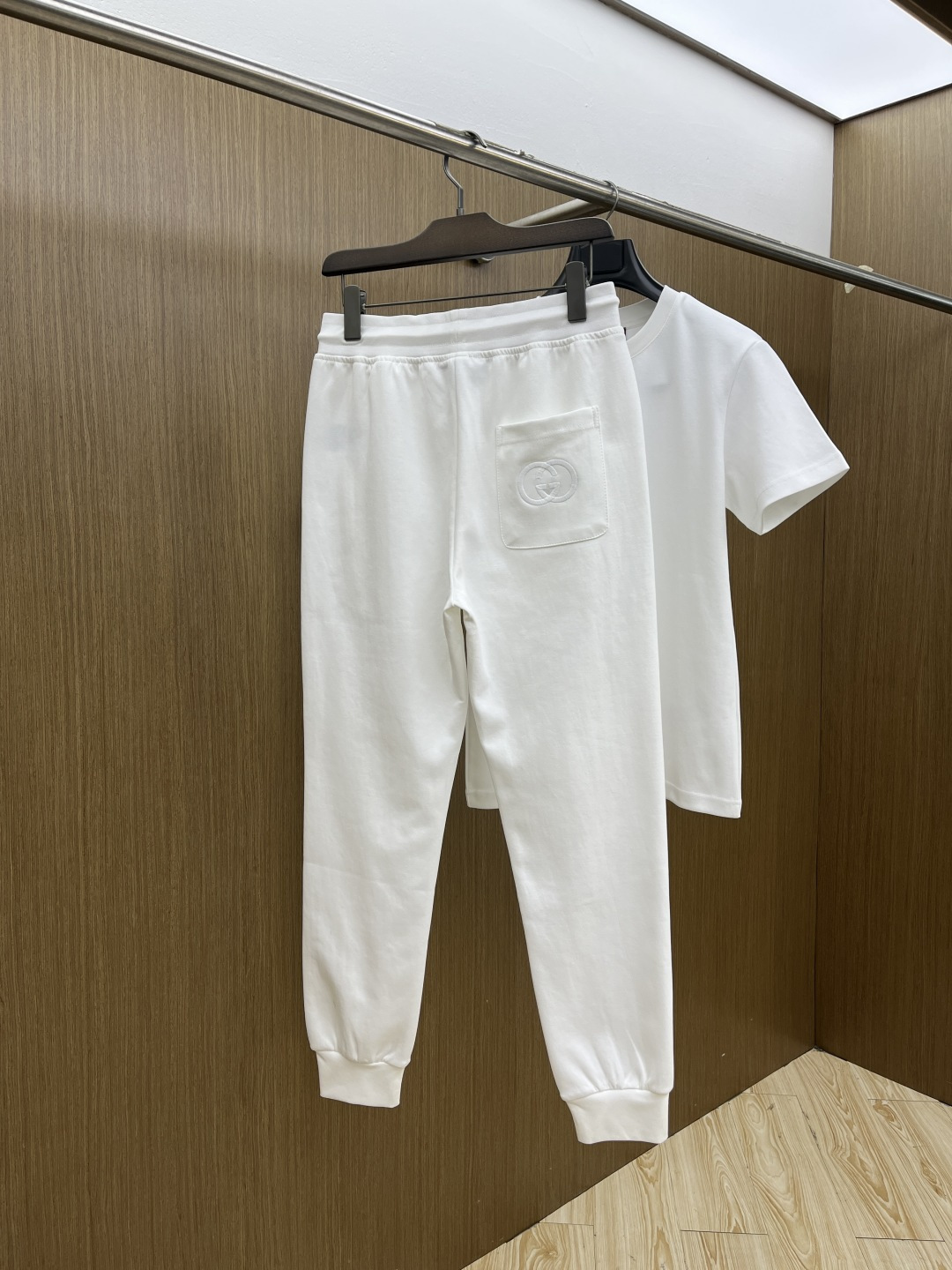 早春/套 Guc 🔥春夏官网独家专供 高端独家定制款 早春新款专柜同款休闲套装，透气舒适休闲！高级感满满