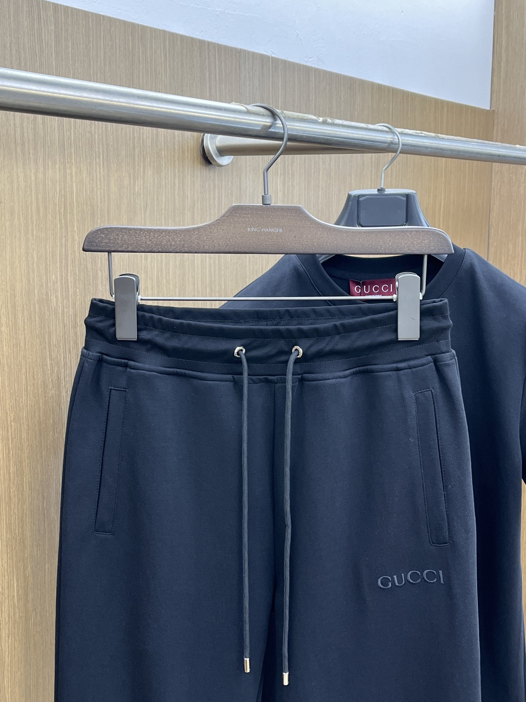 早春/套 Guc 🔥春夏官网独家专供 高端独家定制款 早春新款专柜同款休闲套装，透气舒适休闲！高级感满满