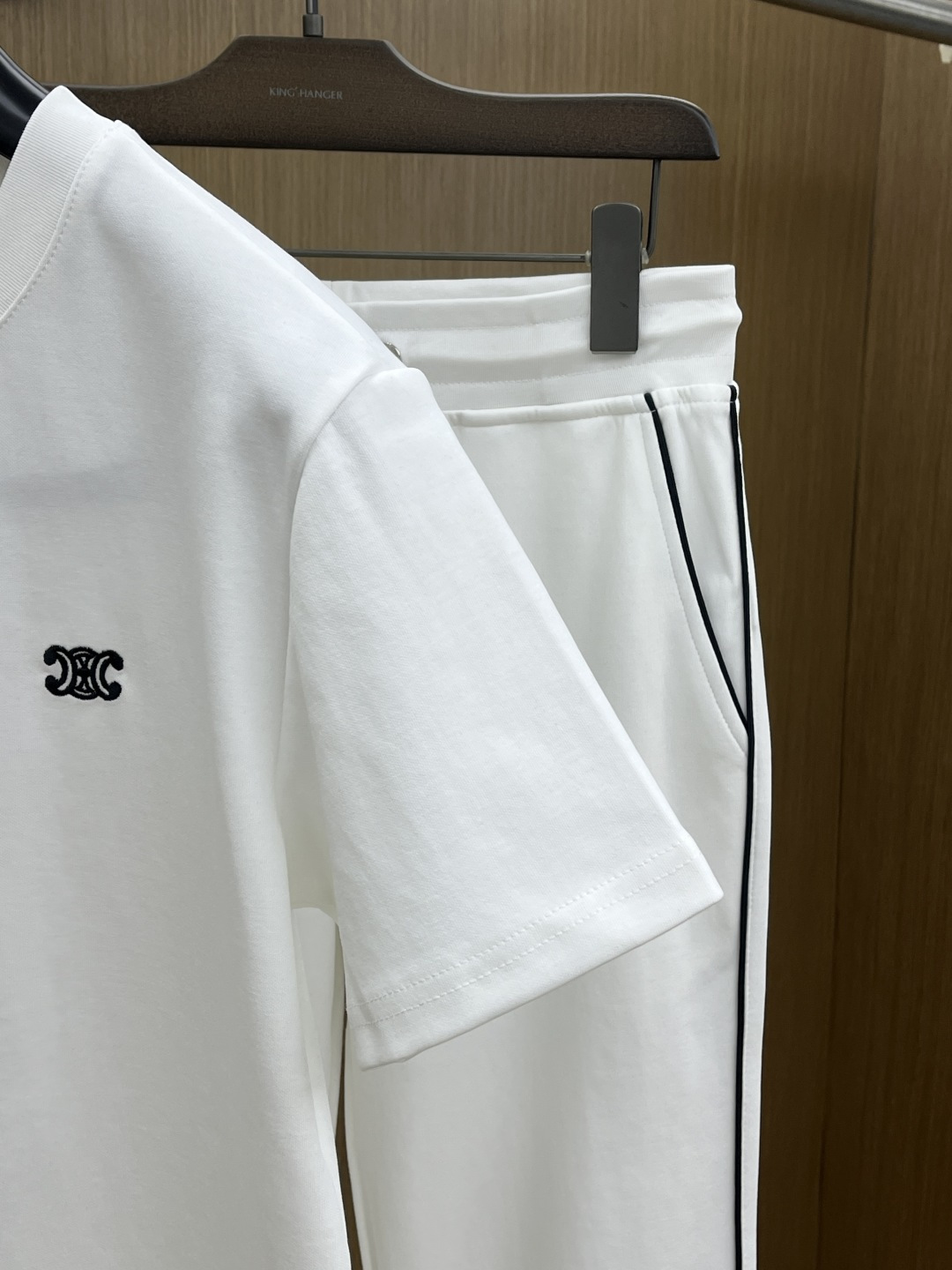 早春/套 CELINE 🔥春夏官网独家专供 高端独家定制款 早春新款专柜同款休闲套装，透气舒适休闲！高级