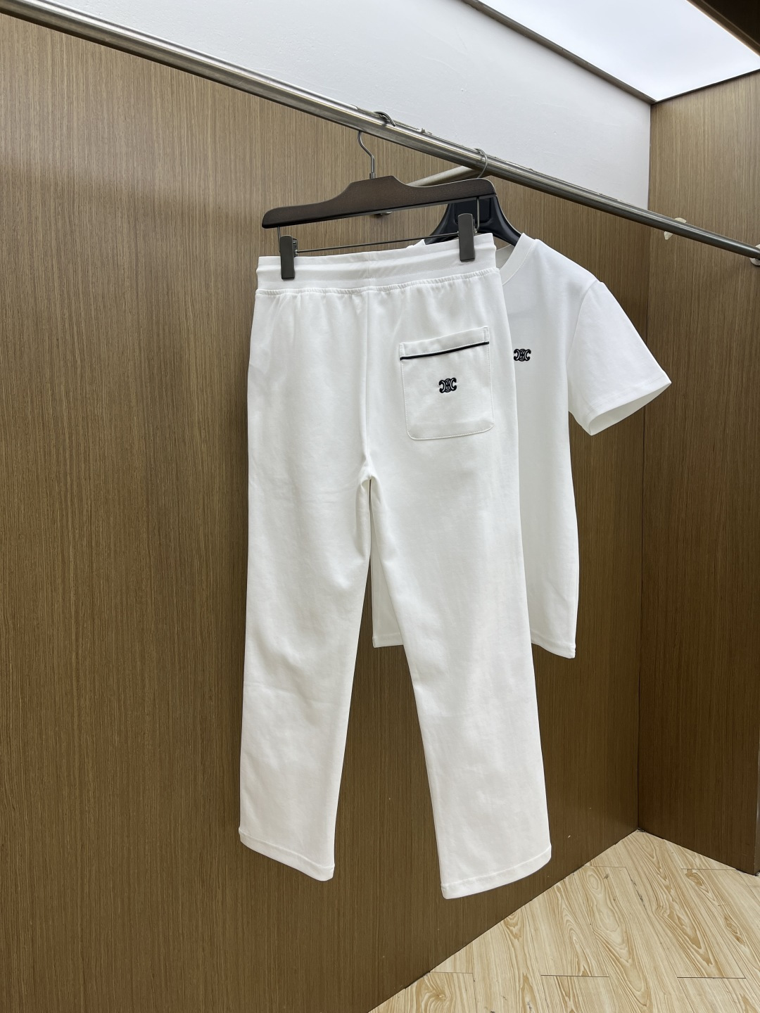 早春/套 CELINE 🔥春夏官网独家专供 高端独家定制款 早春新款专柜同款休闲套装，透气舒适休闲！高级