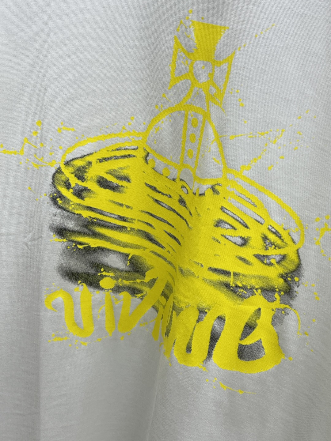 早春 西太后🔥🔥高级定制 2026春夏新款首发专柜最新款短袖圆领T恤 高端订制 设计前卫时尚！品牌log