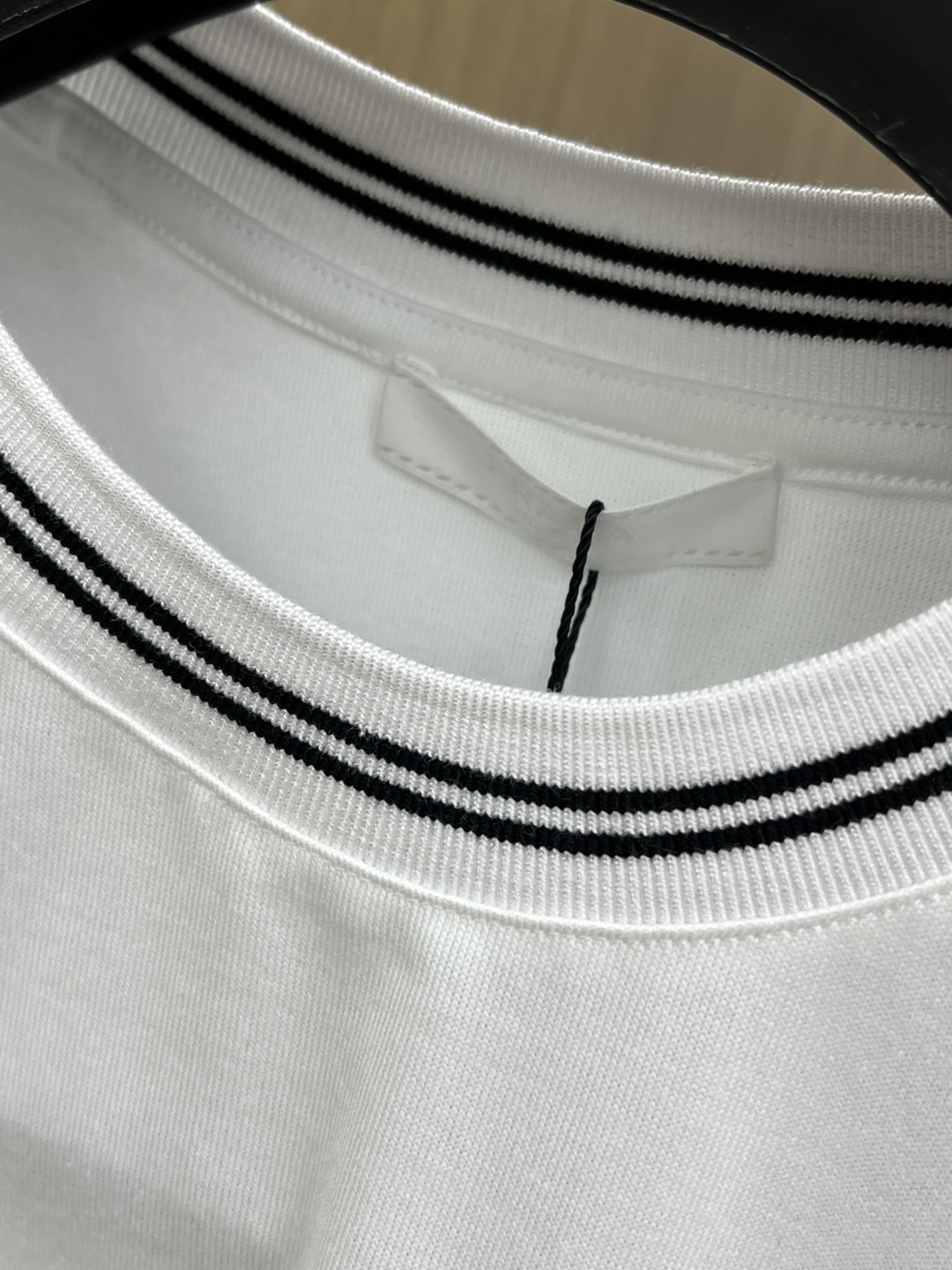 早春 PD 🔥🔥高级定制 2026春夏新款首发专柜最新款短袖圆领T恤 高端订制 设计前卫时尚！品牌log