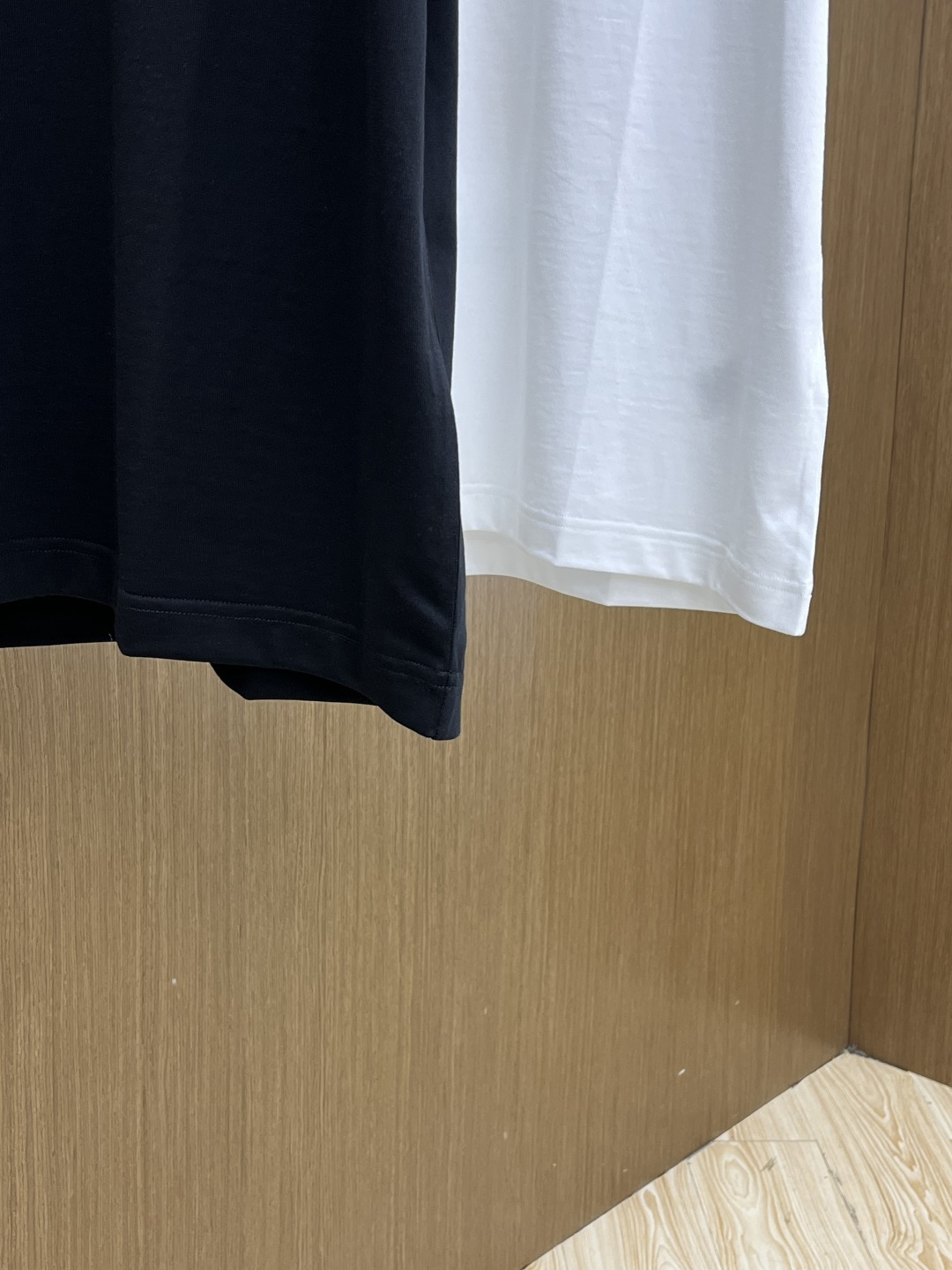 早春 BBR 🔥🔥高级定制 2026春夏新款首发专柜最新款短袖圆领T恤 高端订制 设计前卫时尚！品牌lo