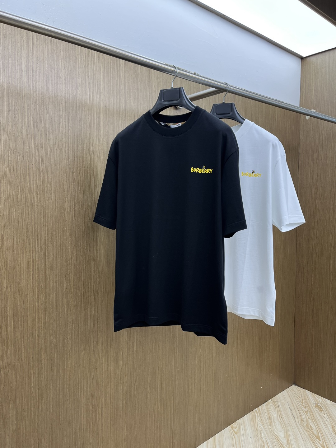 早春 BBR 🔥🔥高级定制 2026春夏新款首发专柜最新款短袖圆领T恤 高端订制 设计前卫时尚！品牌lo