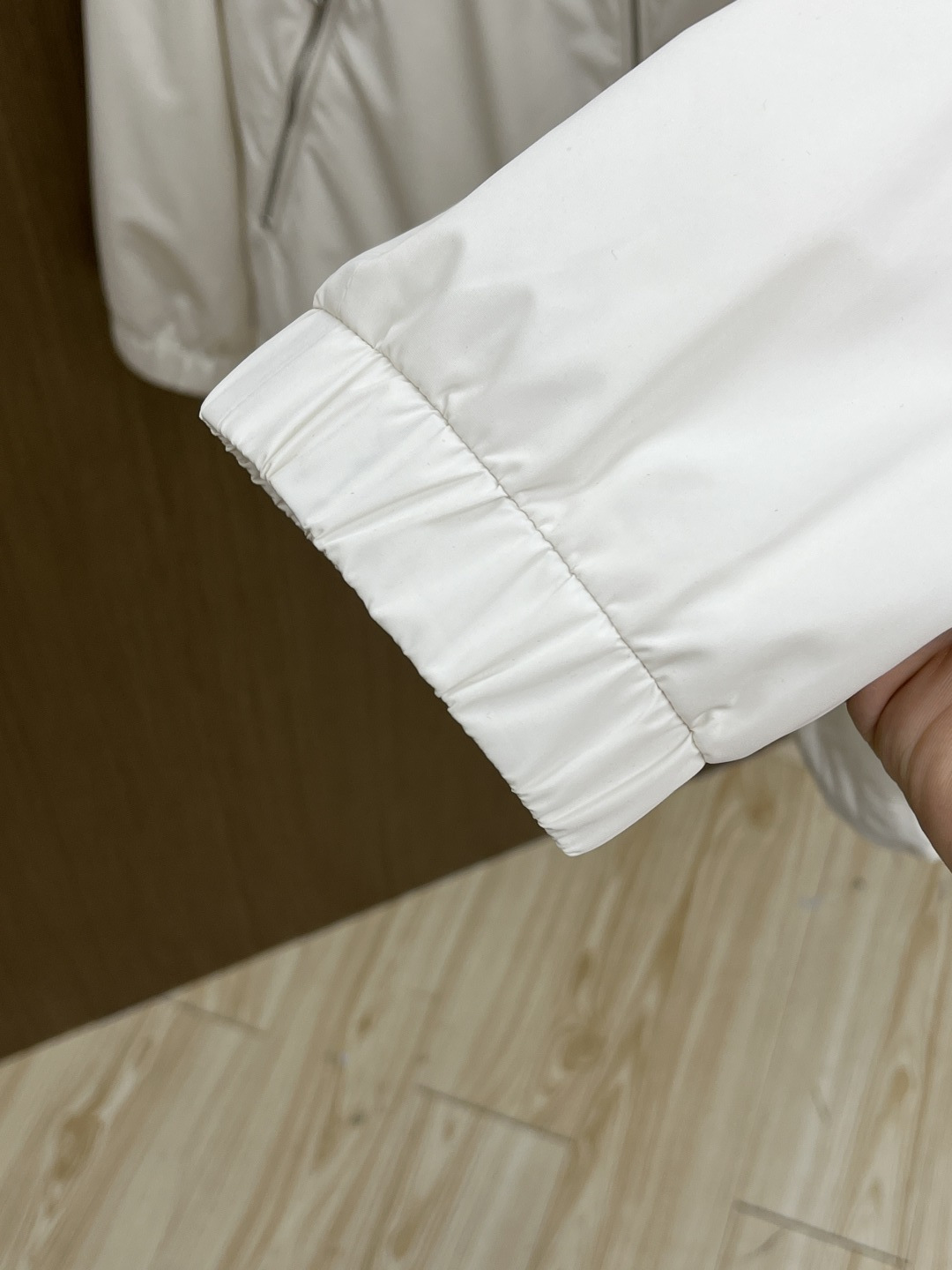 早春 Mon 🔥🔥早春系列，最新时尚立领夹克外套.处处细节显工艺足够的高级 结构性剪裁的设计改变来展现男