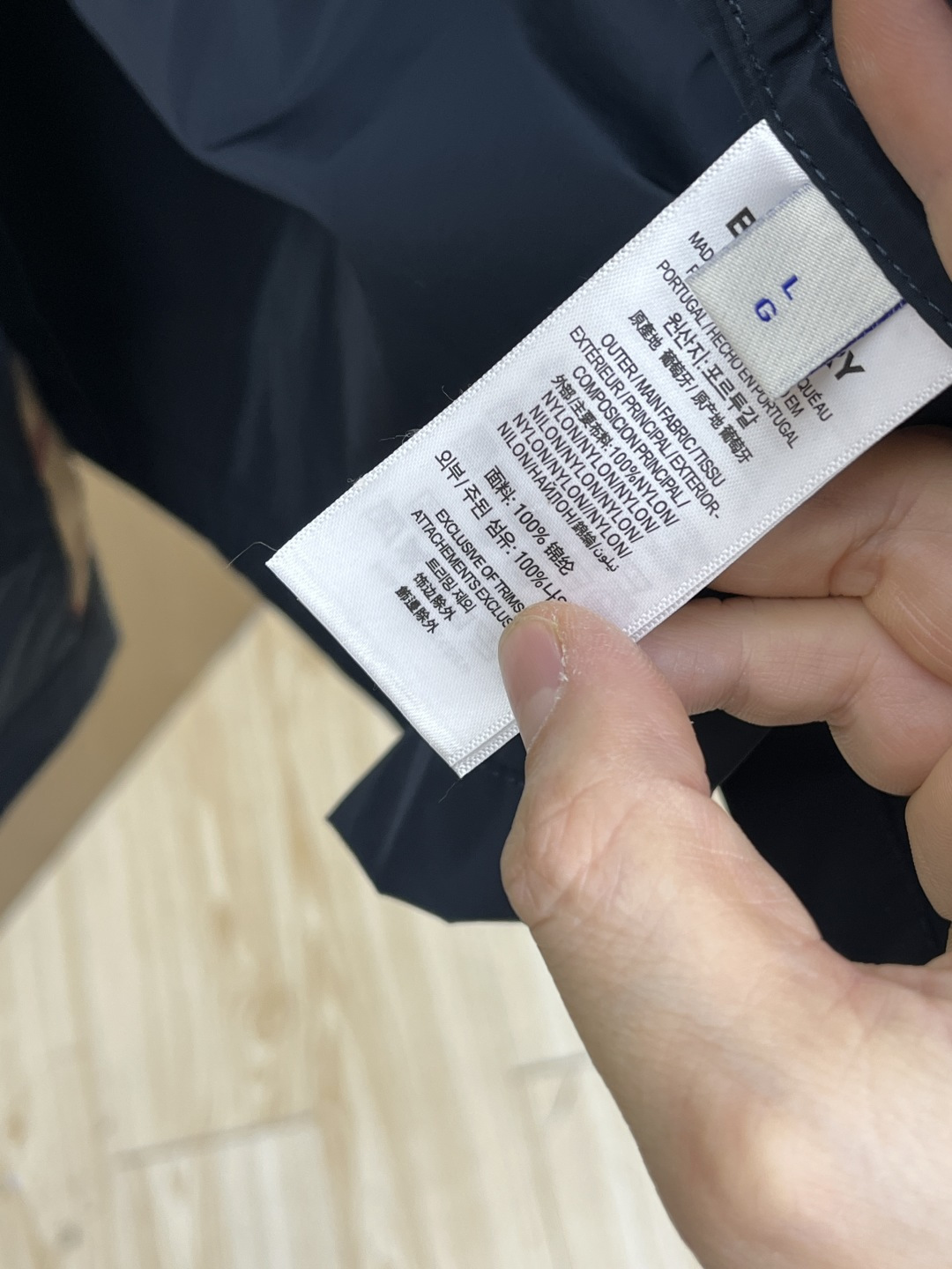 早春 BBR 🔥🔥早春系列，最新时尚立领夹克外套.定制纹格。处处细节显工艺足够的高级 结构性剪裁的设计改