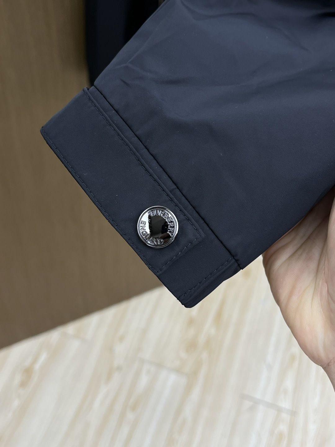 早春 BBR 🔥🔥早春系列，最新时尚立领夹克外套.定制纹格。处处细节显工艺足够的高级 结构性剪裁的设计改