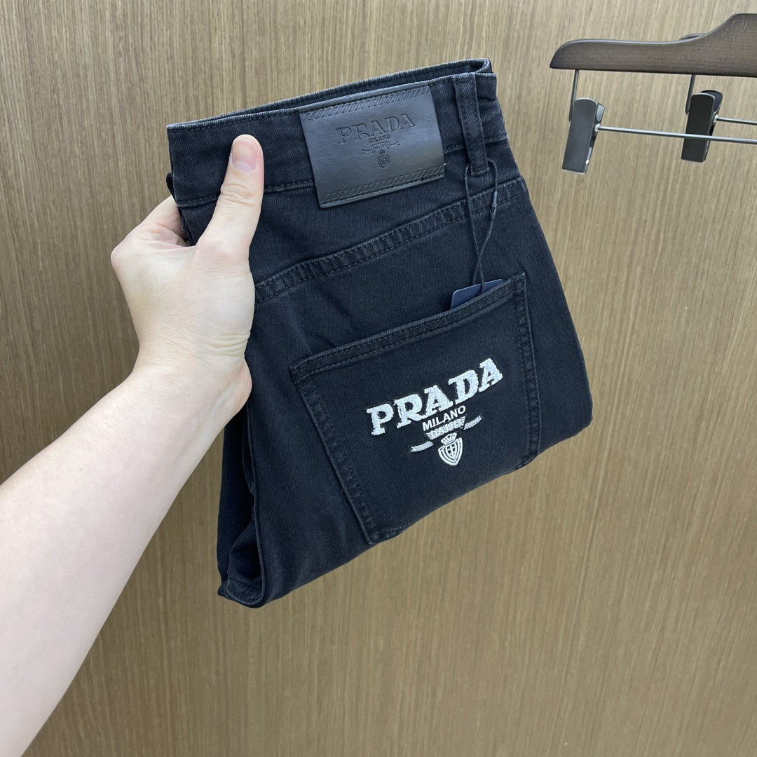 NO:726748,Support the new autumn and winter PD SS autumn and winter new super soft washed jeans, handsome upper body, small straight design, slim tailoring, men's top casual cotton!  High-end stretch all-season versatile commuter denim men's pants!  The style is extremely versatile, the fabric is stretchy, and the material is also very outstanding. It has a bit of a retro and old-fashioned style. The thick fabric is suitable for all seasons. It is the industry's first exclusive model and is a versatile commuting model in all seasons!  These high-end slim fit stretch skinny jeans are versatile and comfortable!  29-38 (no 35,37),,jeans,19860909支持年后 秋冬 PD SS秋冬新品超柔和水洗牛仔裤 ,上身爆帅,小直筒设计,修身裁剪,男款顶级休闲棉质！高端弹力四季百搭通勤牛仔男裤！款式极其的百搭,面料弹力,材质也十分出众,有点复古做旧的风格,厚面料适合四季穿着业内独家首发款,四季百搭通勤款！这类高端的修身弹力紧身牛仔裤,fxq百搭而且舒适！ 29-38（无35,37）,,jeans,,Men's clothing