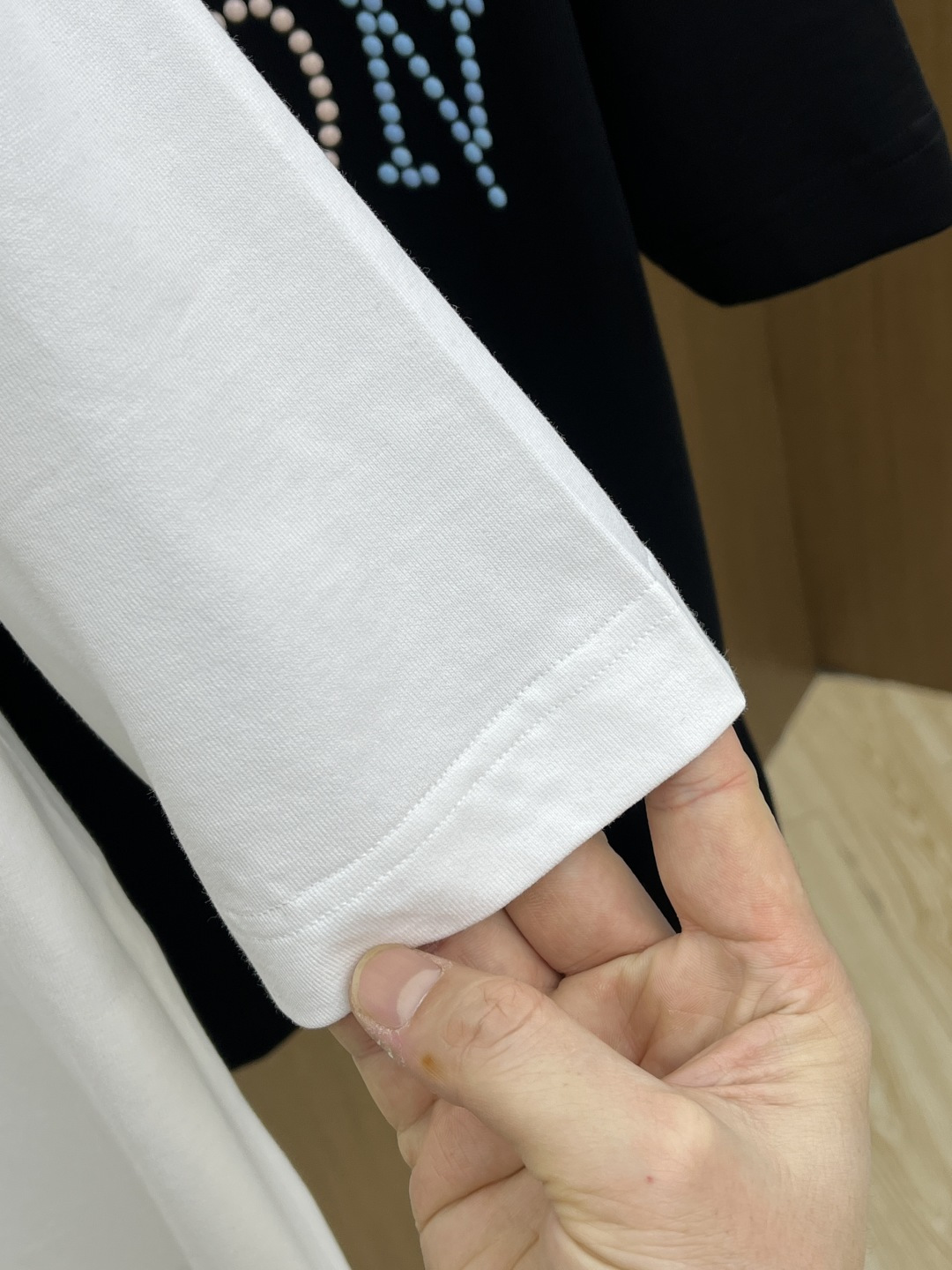 早春 LV 🔥🔥高级定制 2026春夏 · 高阶定制T恤】特别推荐系列 定制面料：秘鲁进口匹马棉 × 顶