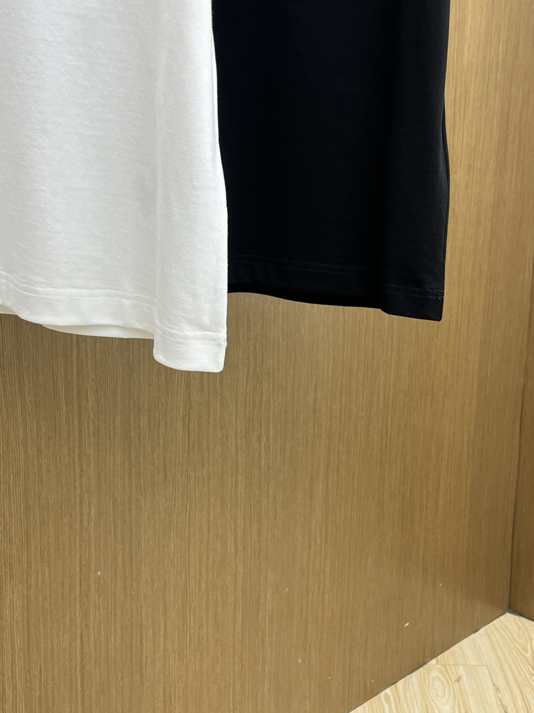 早春 LV 🔥🔥高级定制 2026春夏 · 高阶定制T恤】特别推荐系列 定制面料：秘鲁进口匹马棉 × 顶