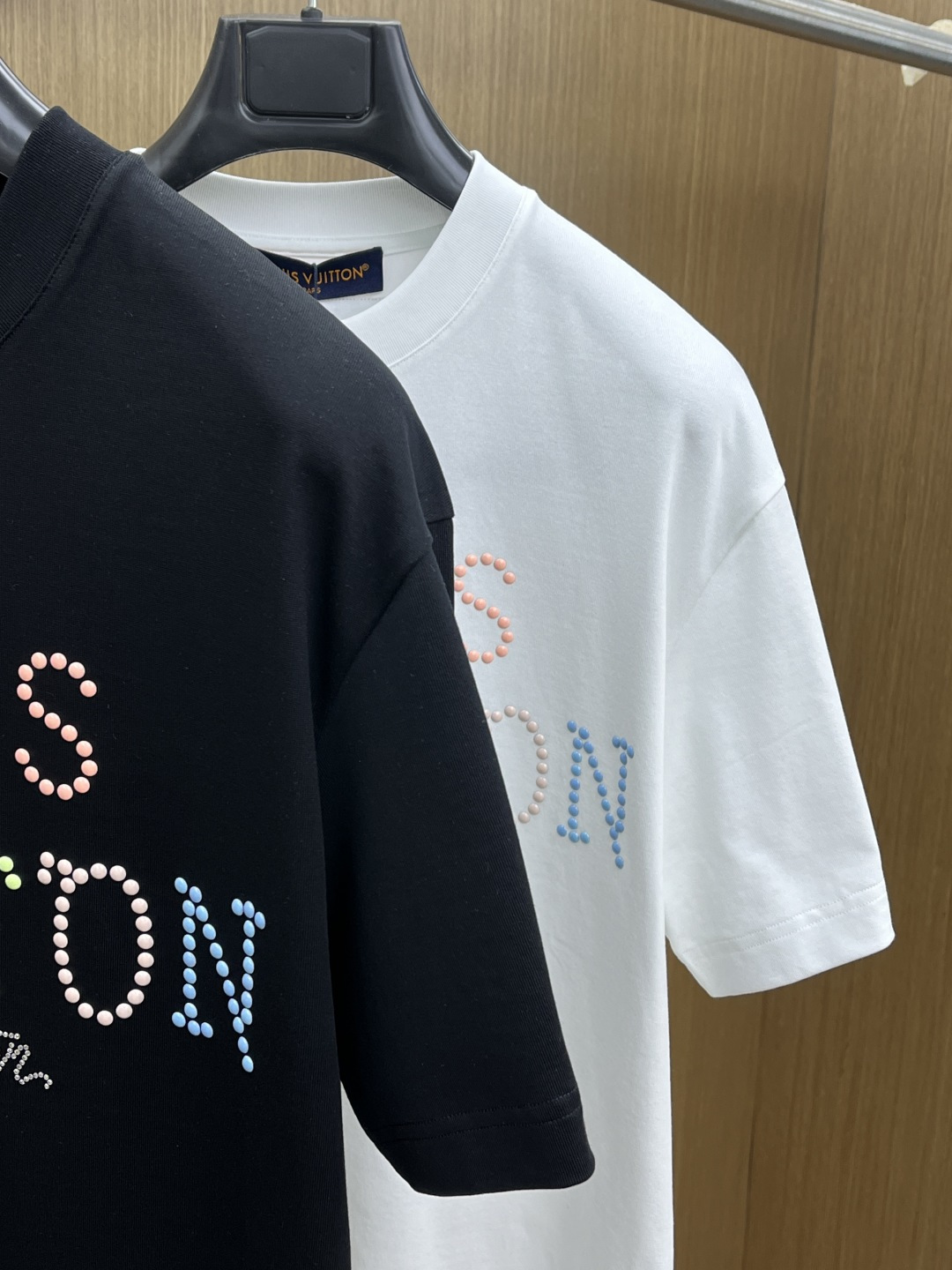 早春 LV. 🔥🔥高级定制 2026春夏 · 高阶定制T恤】特别推荐系列 定制面料：秘鲁进口匹马棉 × 