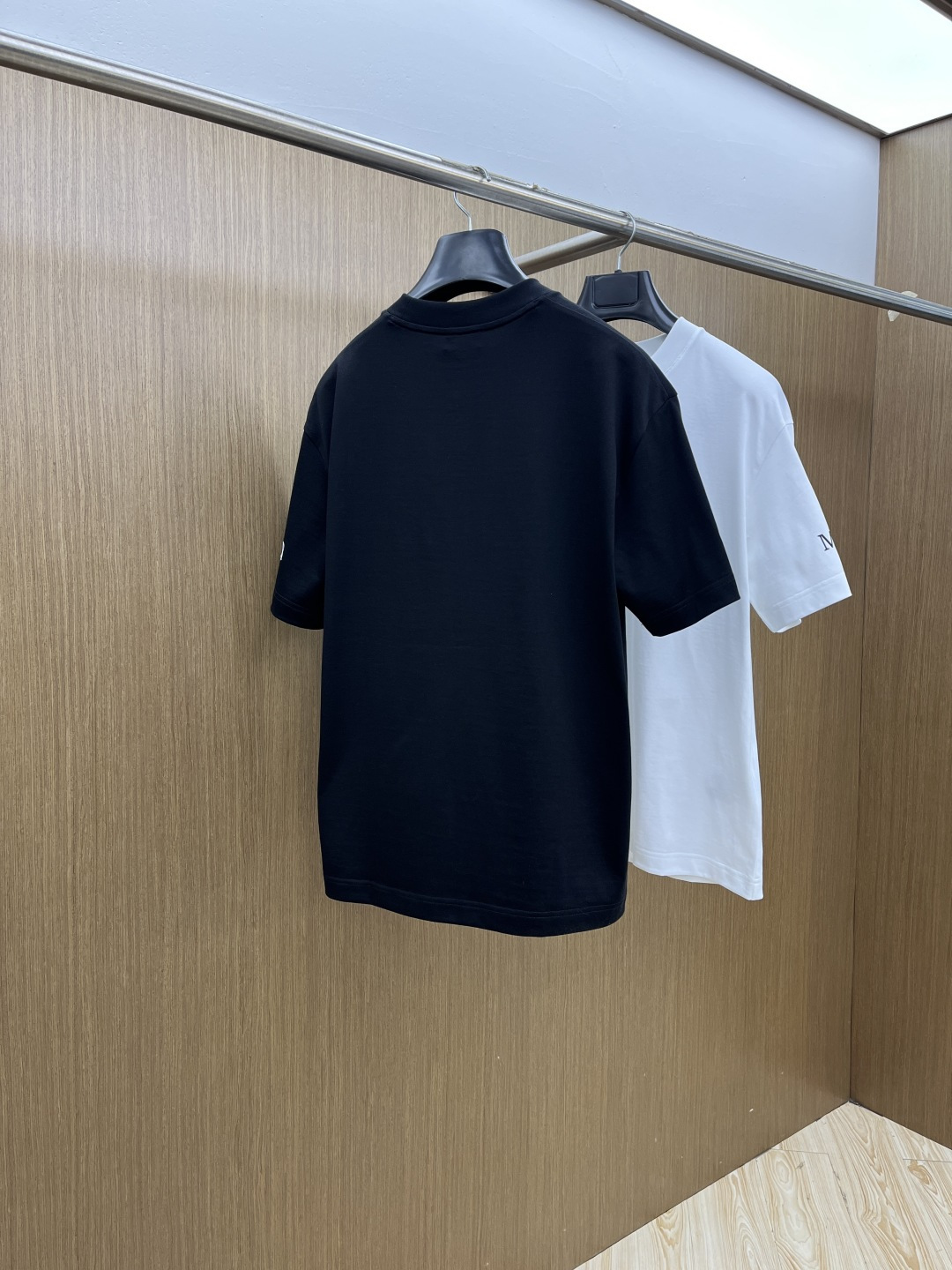 早春 Mon 🔥🔥高级定制 2026春夏 · 高阶定制T恤】特别推荐系列 定制面料：秘鲁进口匹马棉 × 